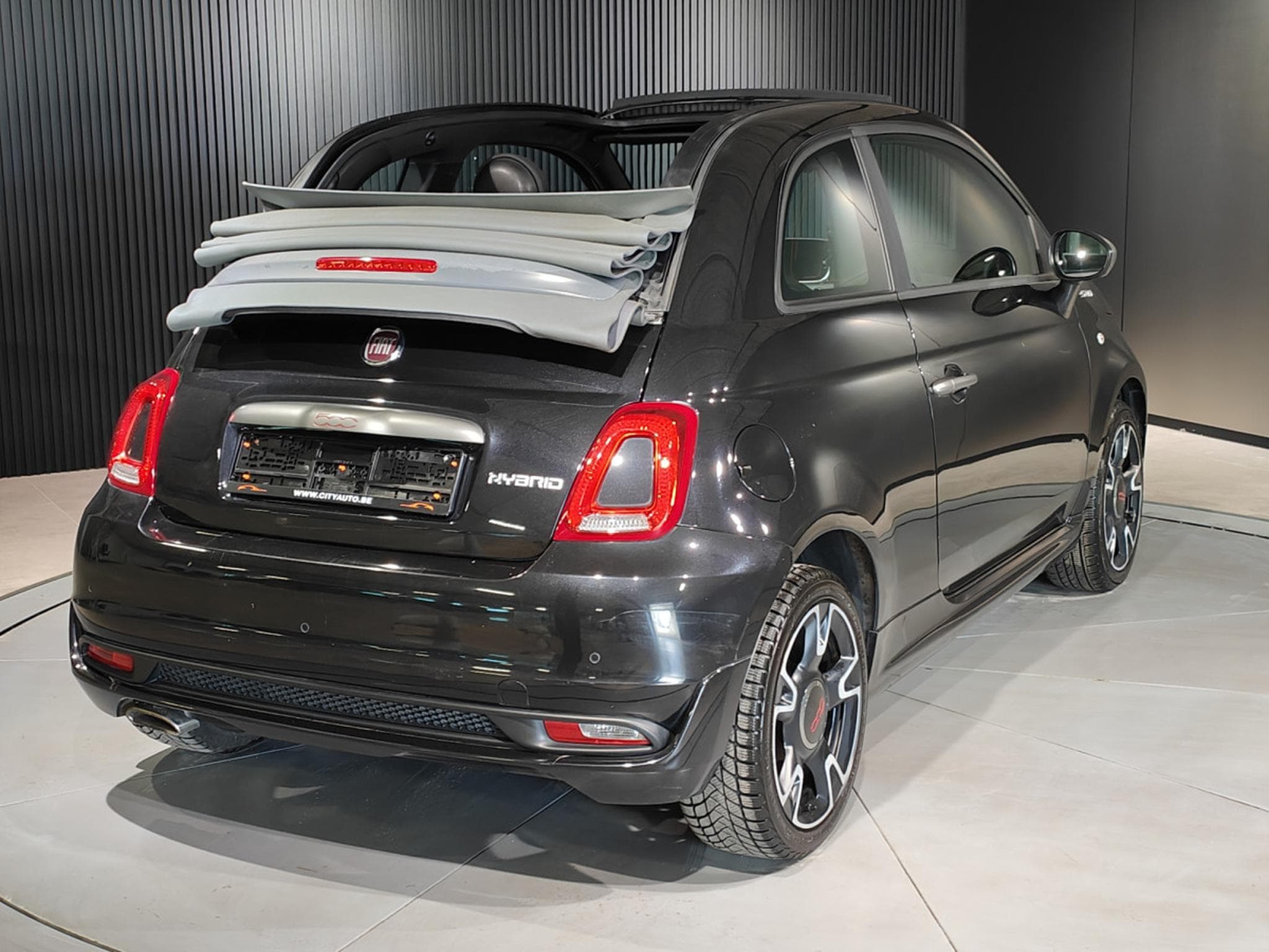 Fiat 500 1.0i MHEV CARPLAY/ANDROID AUTO GPS BLUETOOTH RADAR ARR (2021) - Photo 3
