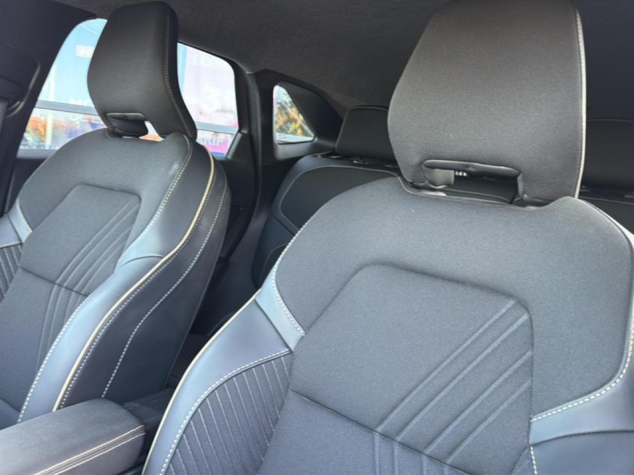 Renault SYMBIOZ 1.6 E-TECH FULL HYBRID 145 ICONIC (2025) - Photo 20