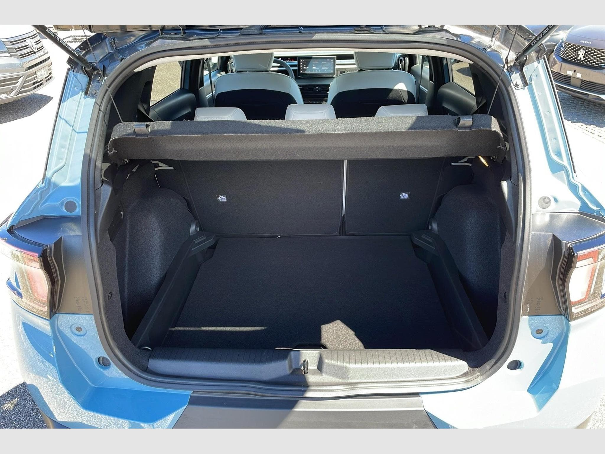 CitroëN C3 Aircross Nouveau Hybride 145 e-DCS6 Max (2025) - Photo 13