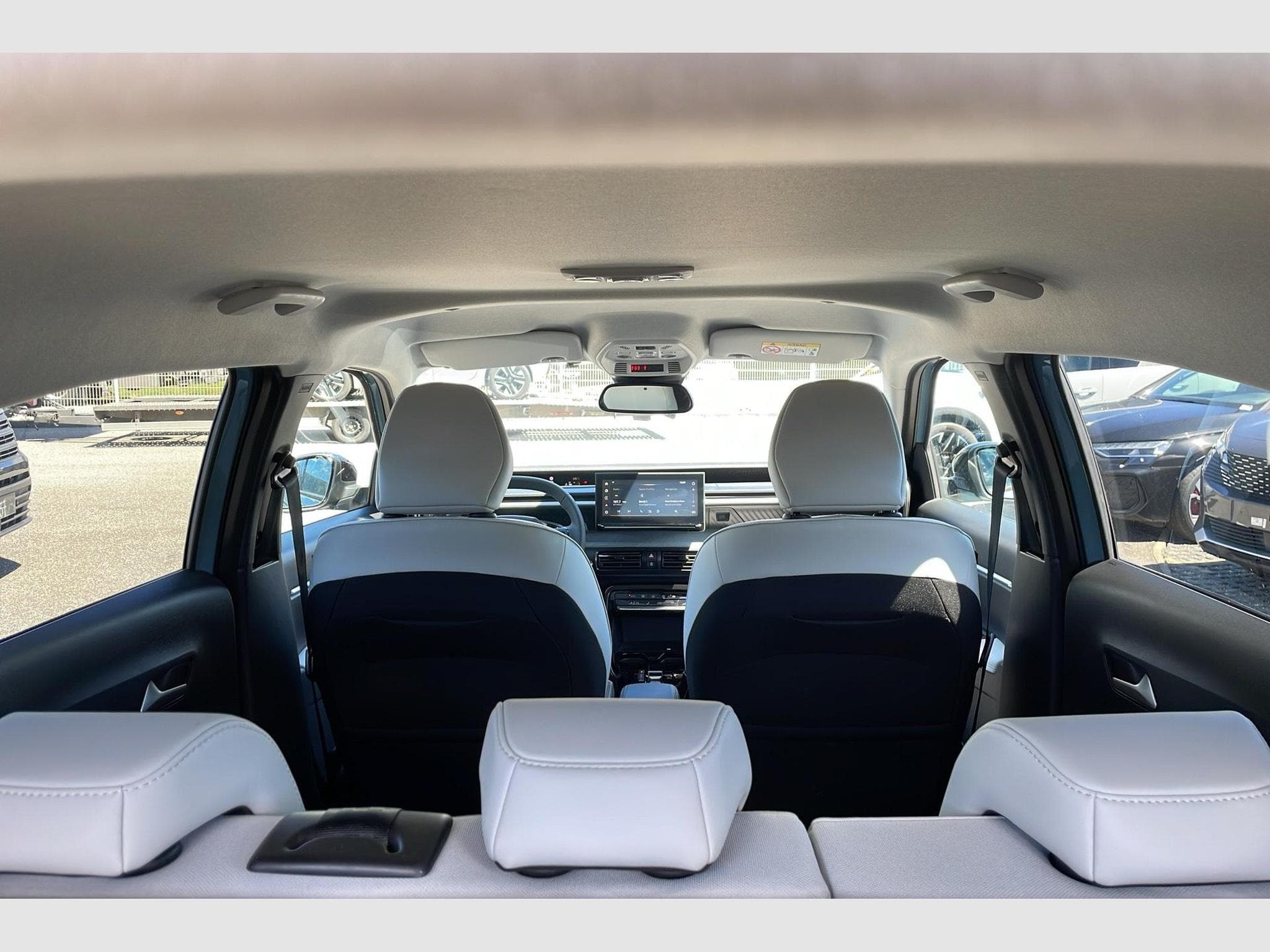 CitroëN C3 Aircross Nouveau Hybride 145 e-DCS6 Max (2025) - Photo 14