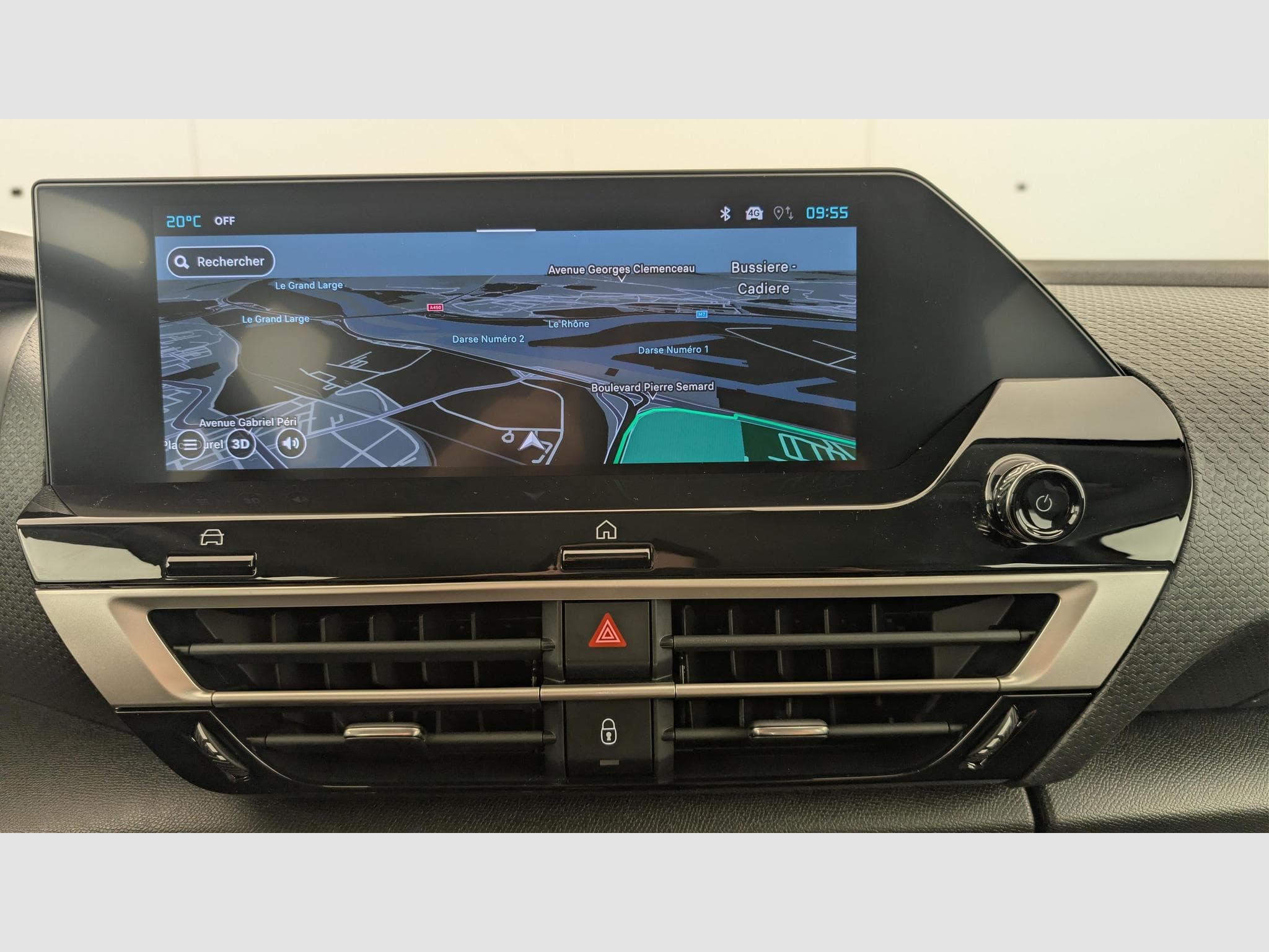 CitroëN C4 Hybride 145 ch e-DCS6 Business (2025) - Photo 17