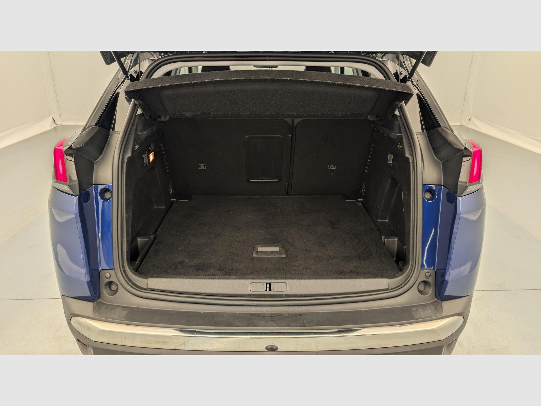 Peugeot 3008 Puretech 130ch S&S EAT8 Allure (2020) - Photo 11