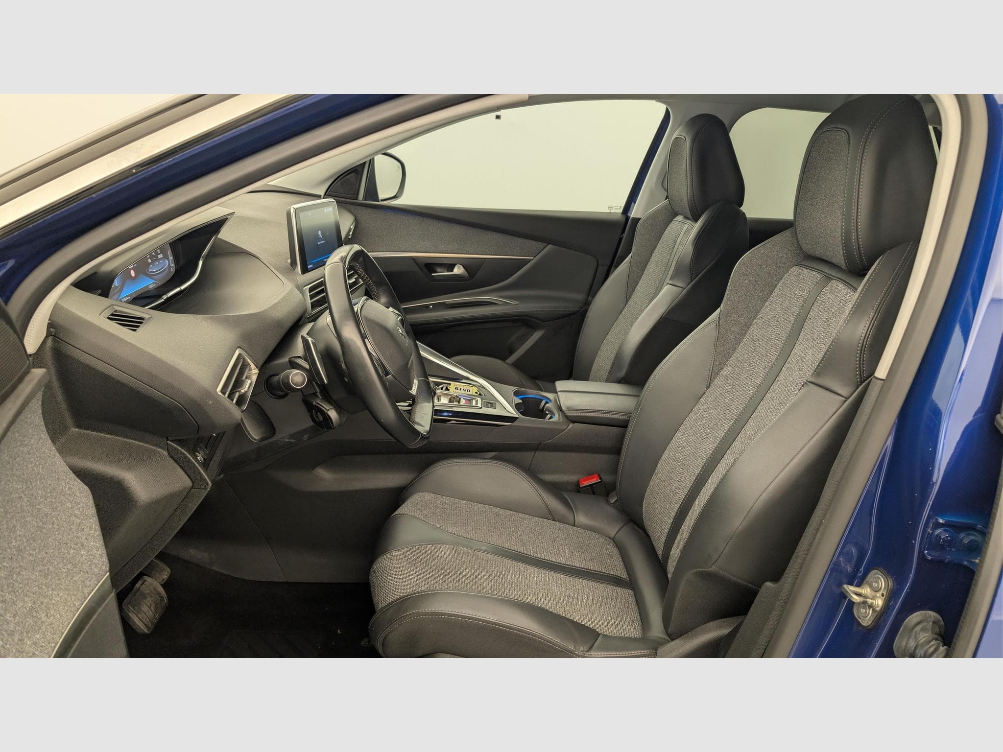 Peugeot 3008 Puretech 130ch S&S EAT8 Allure (2020) - Photo 16