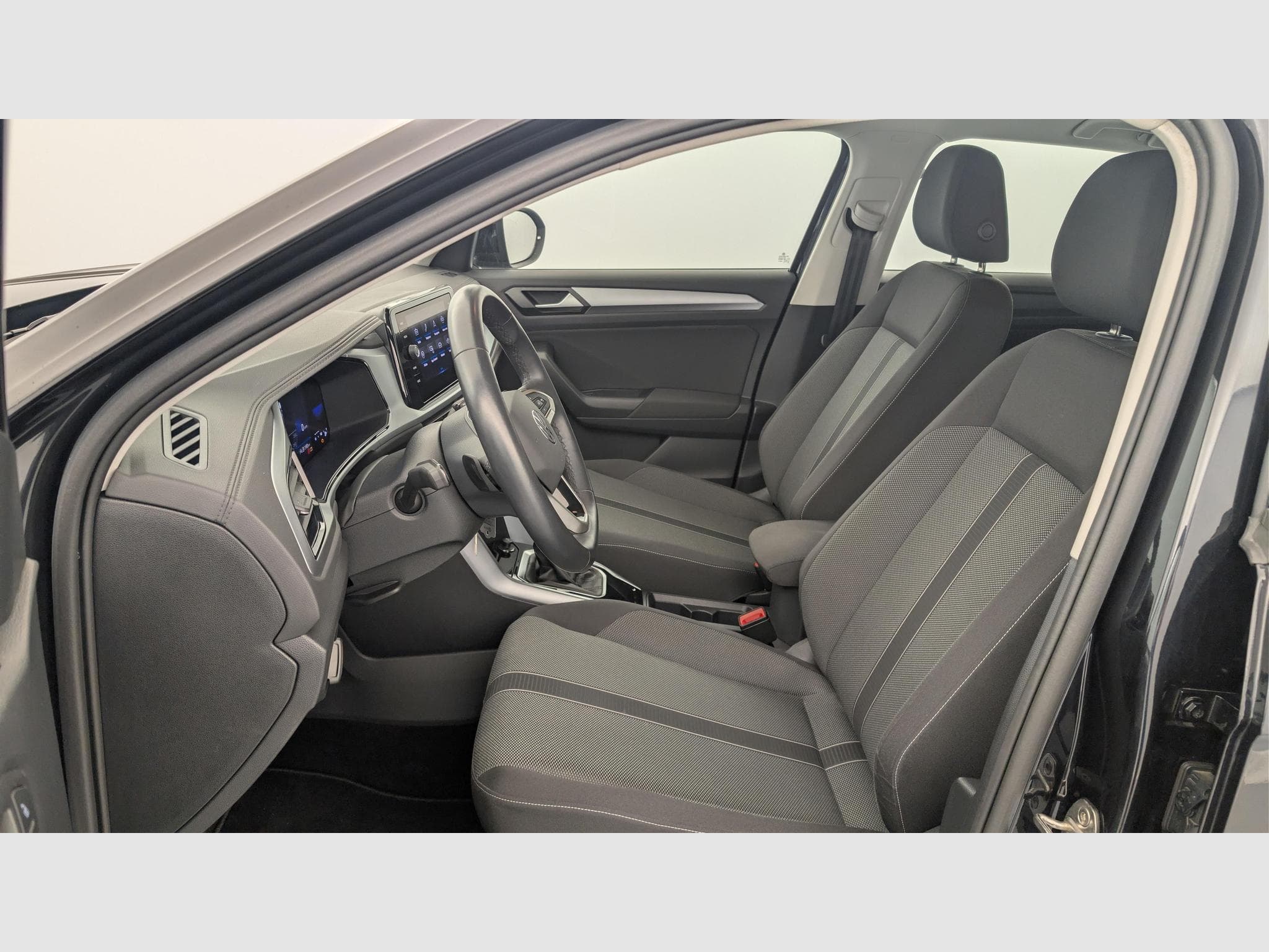VW T-Roc 1.5 TSI EVO 150 Start/Stop DSG7 Life (2023) - Photo 16