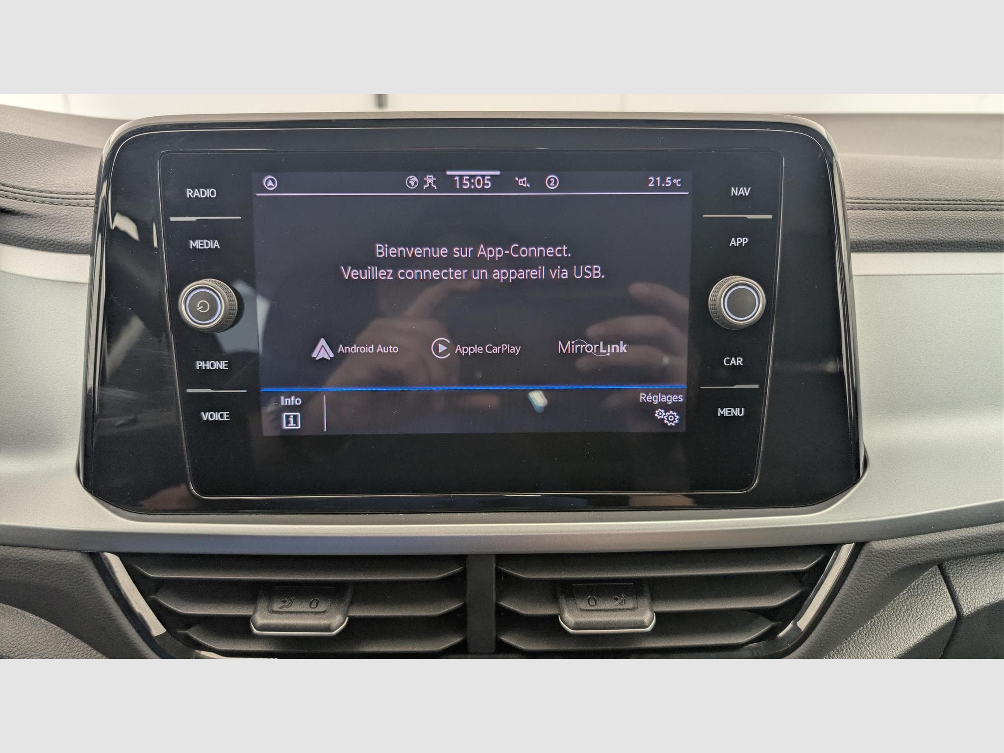 VW T-Roc 1.5 TSI EVO 150 Start/Stop DSG7 Life (2023) - Photo 17