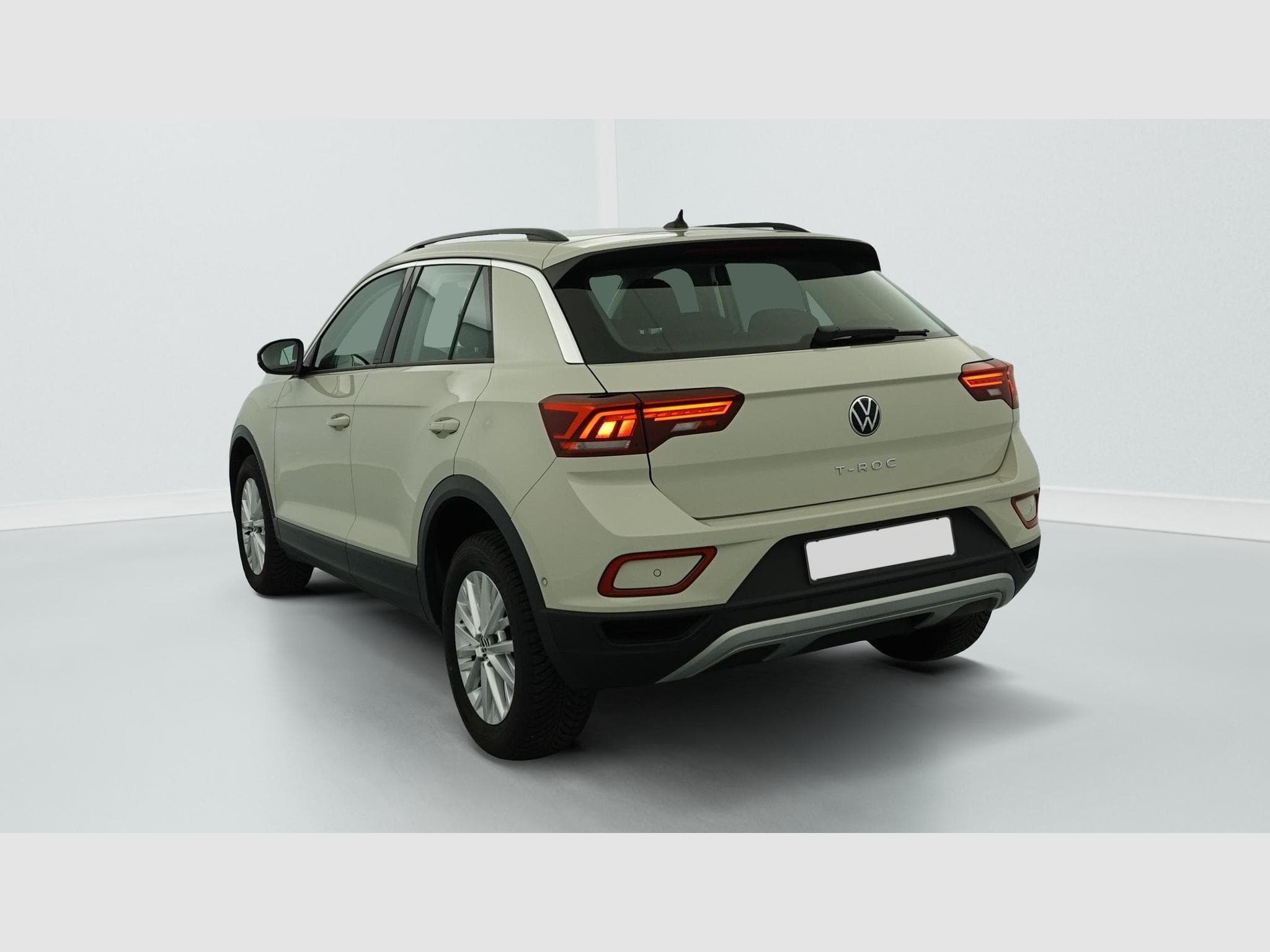 VW T-Roc 1.5 TSI EVO 150 Start/Stop BVM6 Life (2023) - Photo 5