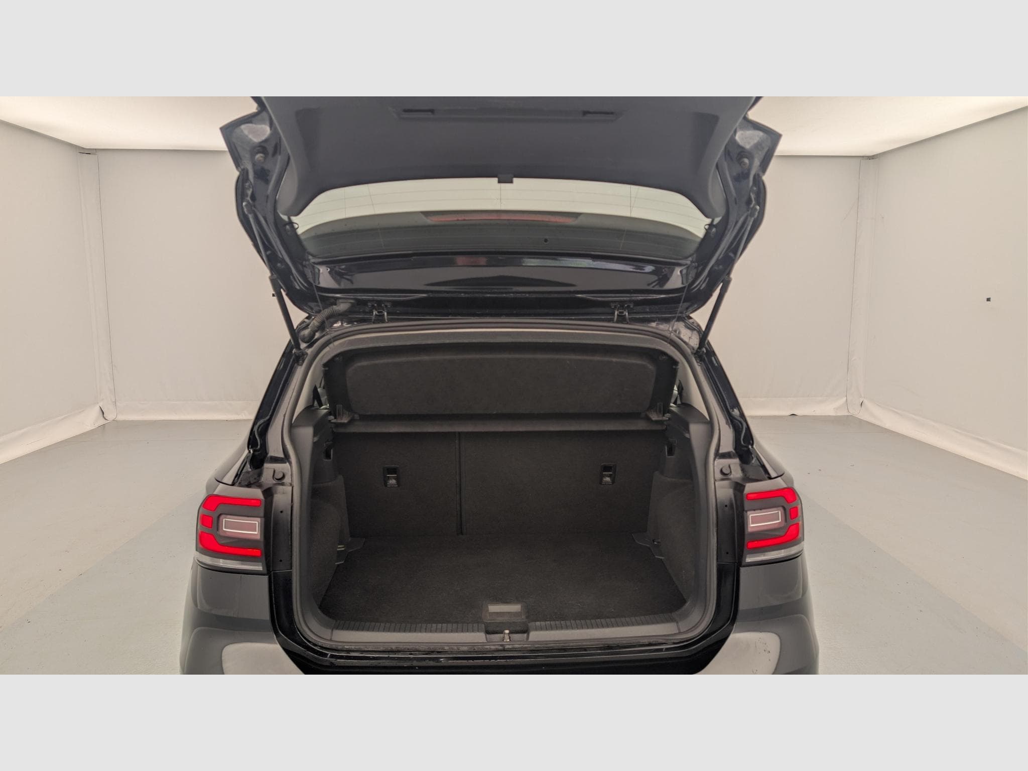 VW T-cross 1.0 TSI 110 Start/Stop DSG7 R-Line (2020) - Photo 11