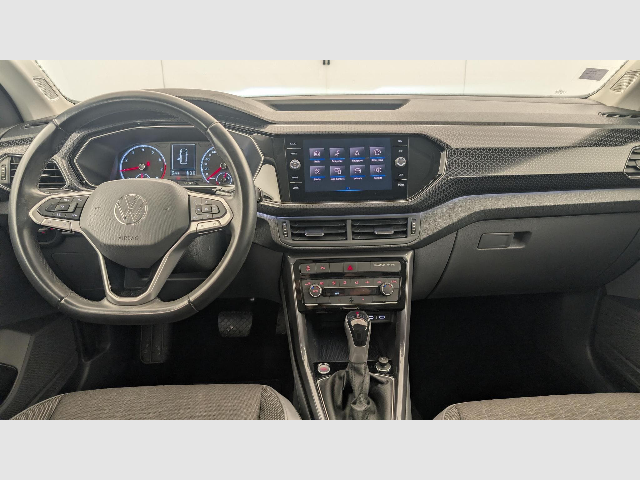 VW T-cross 1.0 TSI 110 Start/Stop DSG7 R-Line (2020) - Photo 13