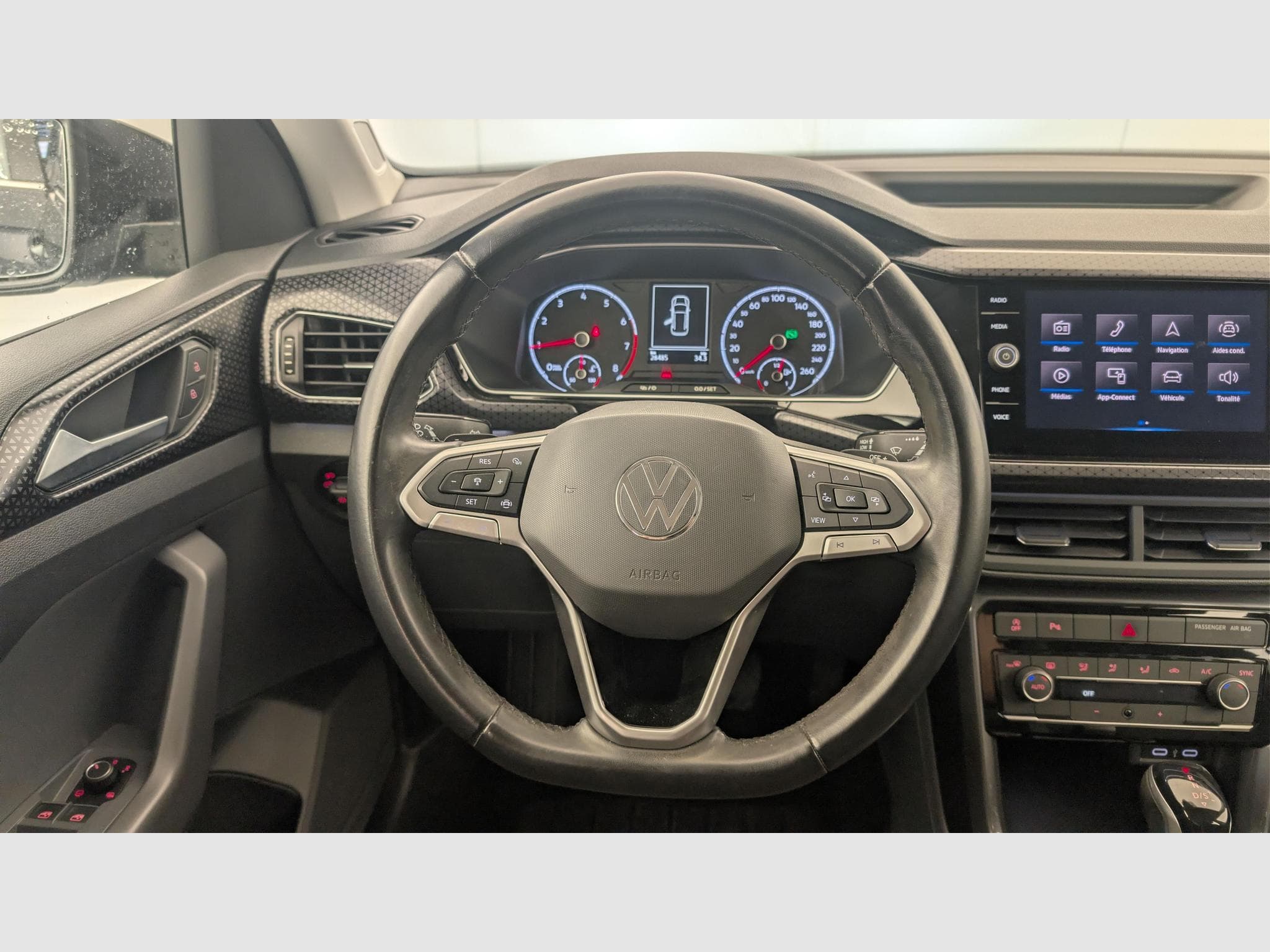 VW T-cross 1.0 TSI 110 Start/Stop DSG7 R-Line (2020) - Photo 14