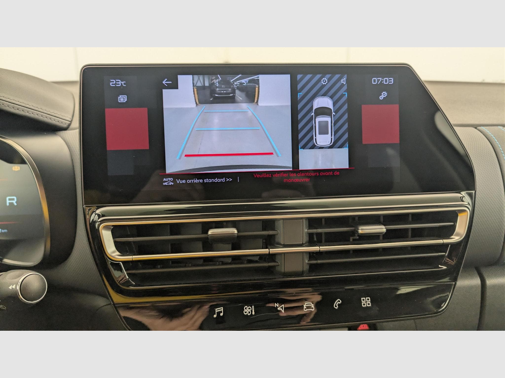 CitroëN C5 Aircross Hybride 136 e-DCS6 Max (2025) - Photo 17