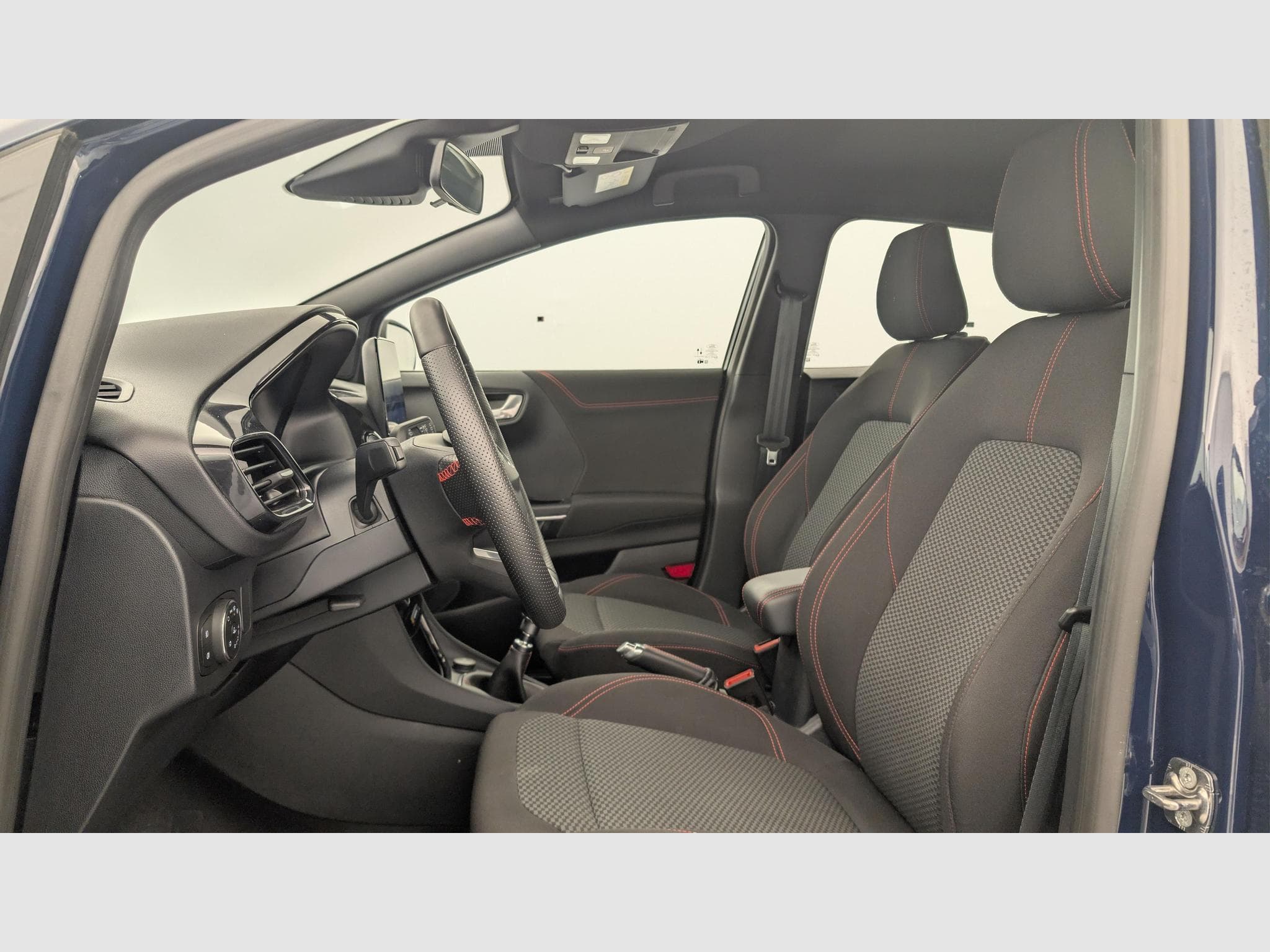 Ford PUMA 1.0 FLEXIFUEL 125 CH MHEV S&S BVM6 ST-LINE (2023) - Photo 16
