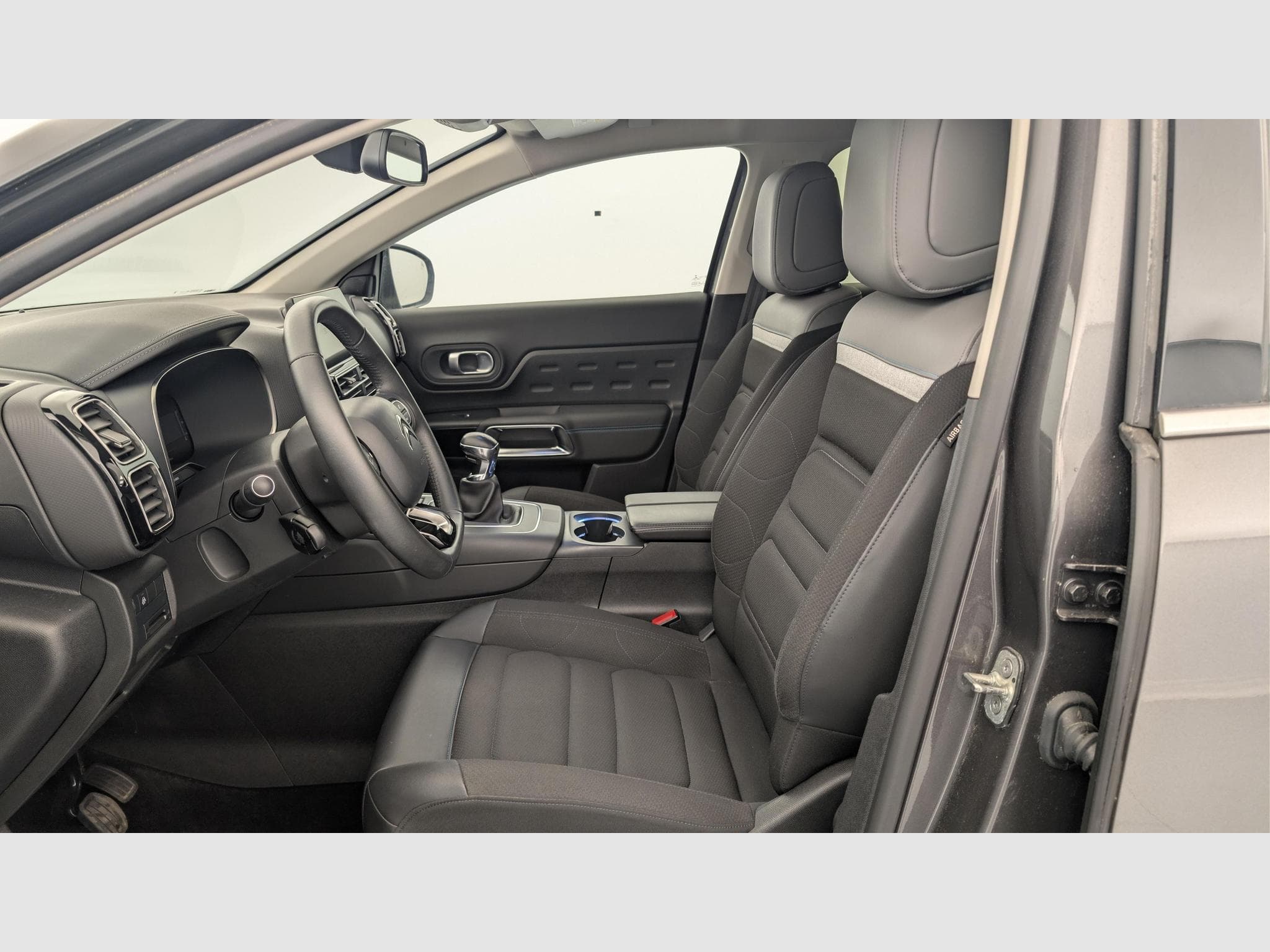 CitroëN C5 Aircross PureTech 130 S&S BVM6 C-Series (2023) - Photo 16
