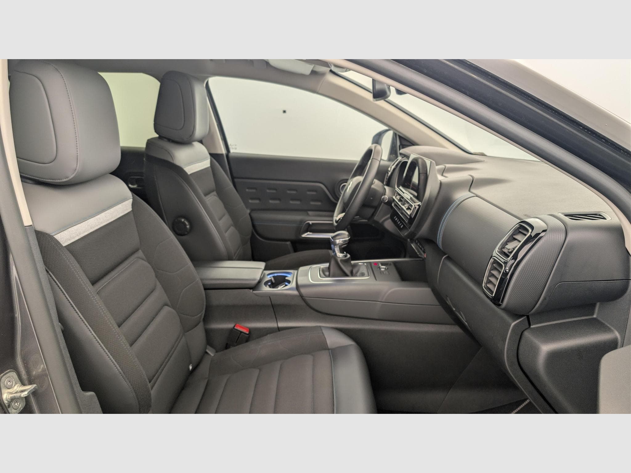CitroëN C5 Aircross PureTech 130 S&S BVM6 C-Series (2023) - Photo 9