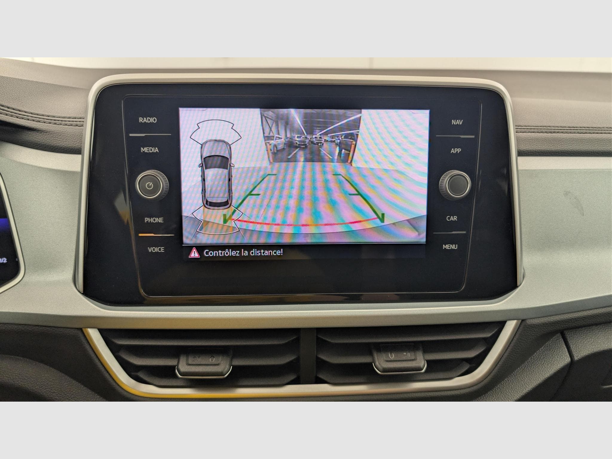 VW T-Roc 2.0 TDI 150 Start/Stop DSG7 Life Plus (2024) - Photo 17