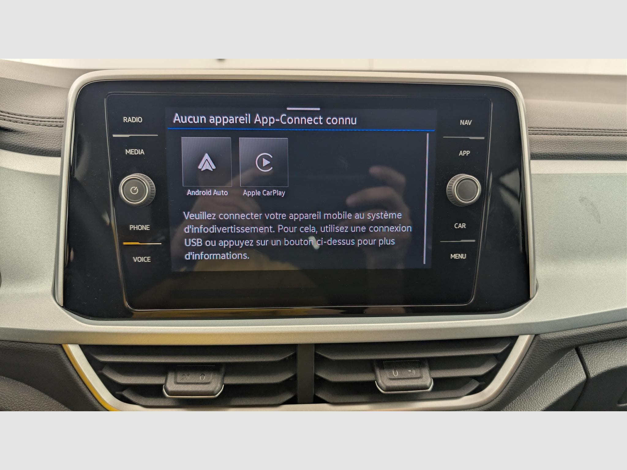 VW T-Roc 2.0 TDI 150 Start/Stop DSG7 Life Plus (2024) - Photo 19