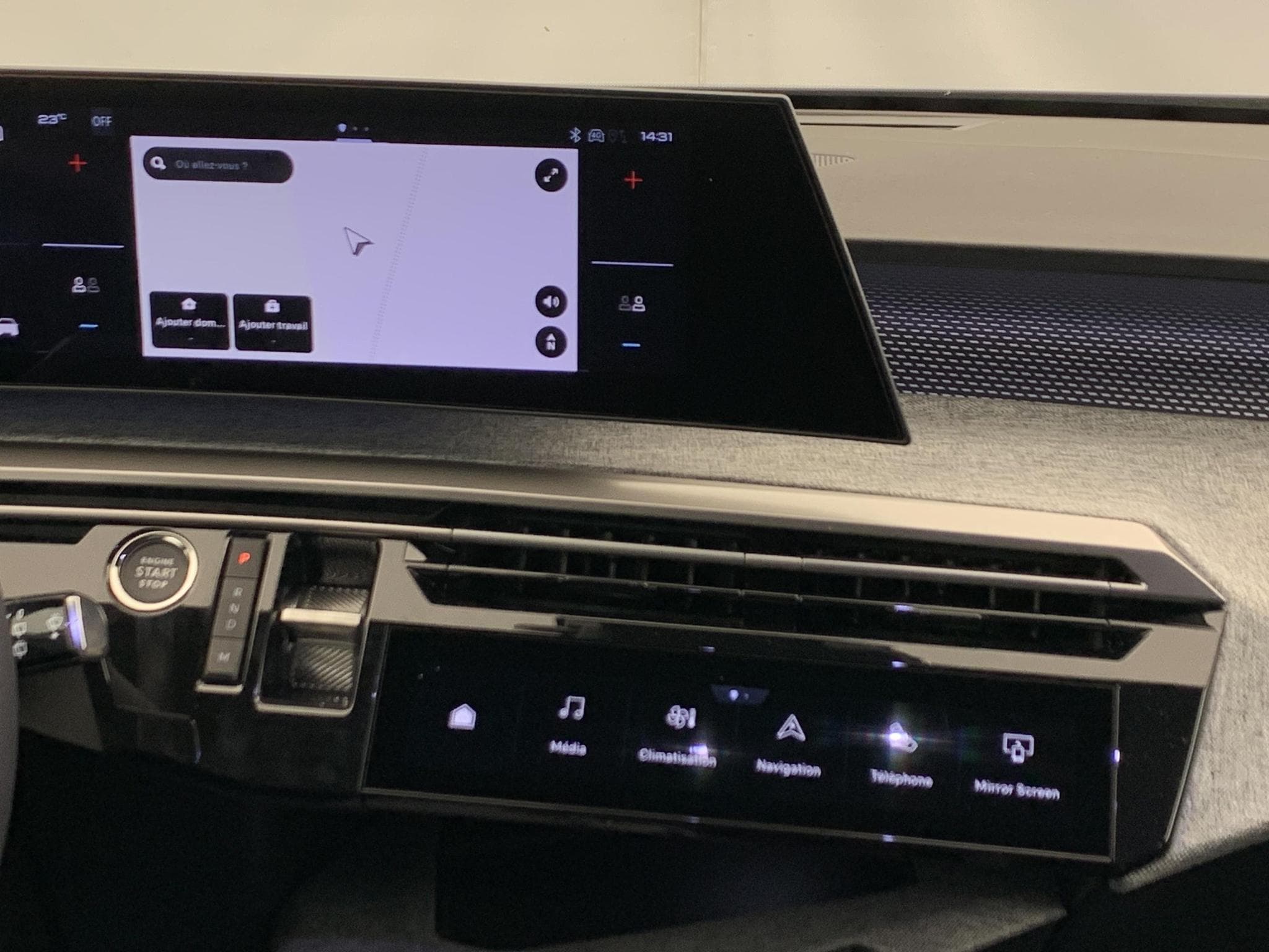 Peugeot 5008 HYBRID 145CH E-DCS6 GT (2026) - Photo 18