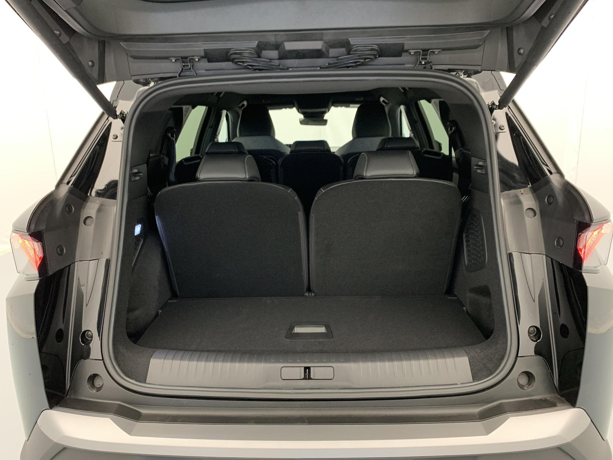 Peugeot 5008 HYBRID 145CH E-DCS6 GT (2026) - Photo 11