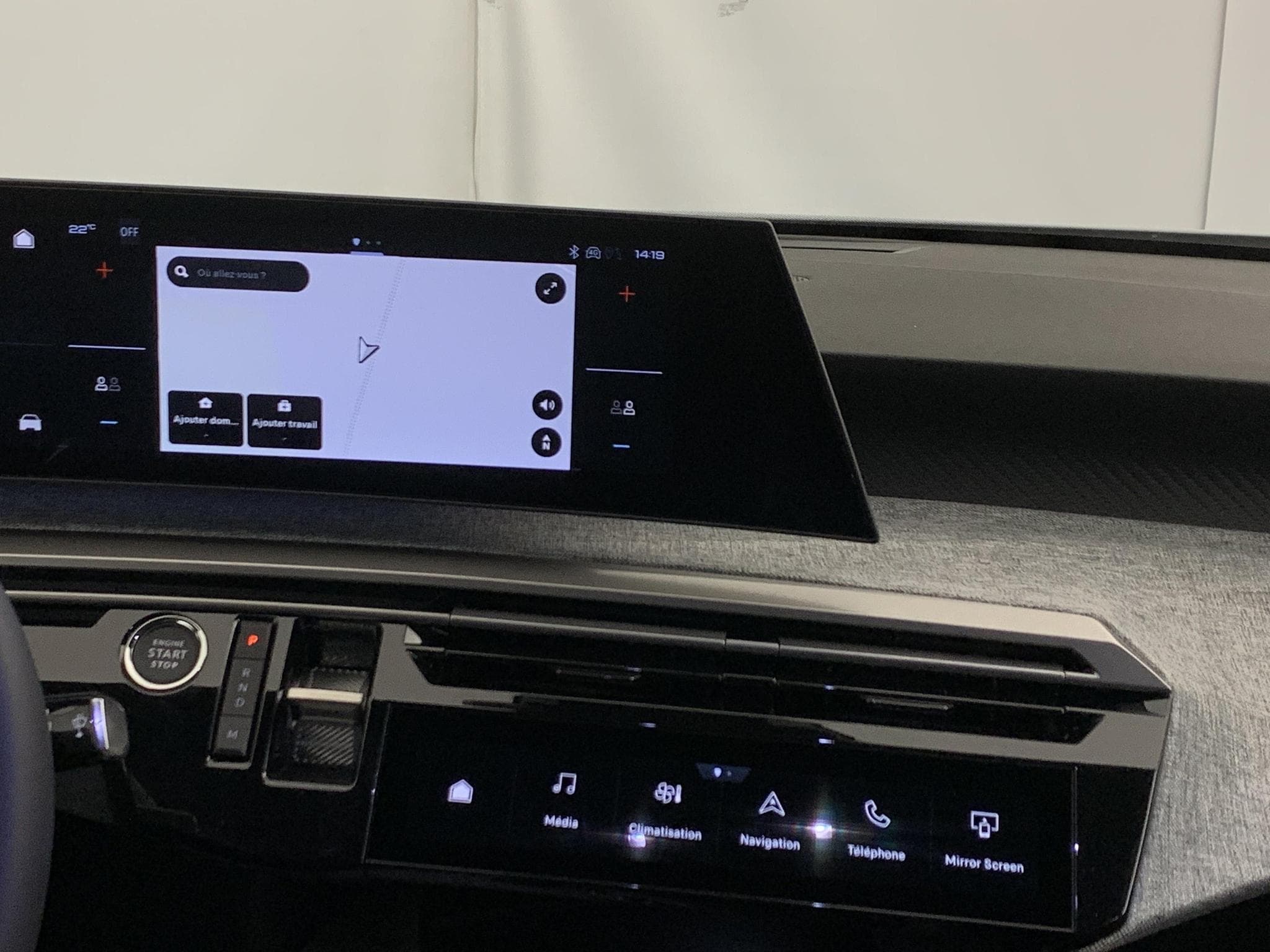 Peugeot 5008 HYBRID 145 CH E-DCS6 ALLURE (2026) - Photo 18