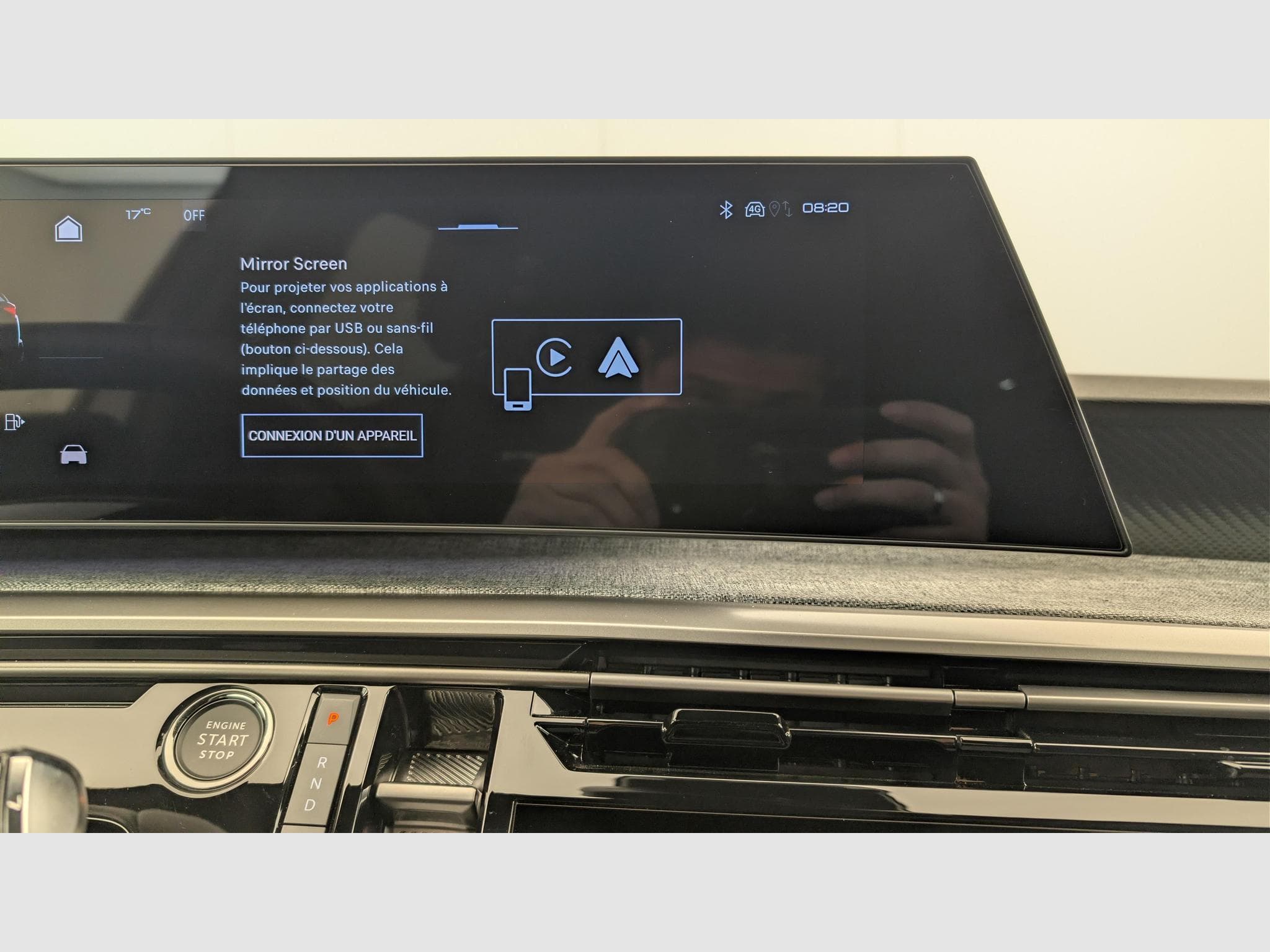 Peugeot 5008 HYBRID 145 CH E-DCS6 ALLURE (2025) - Photo 16