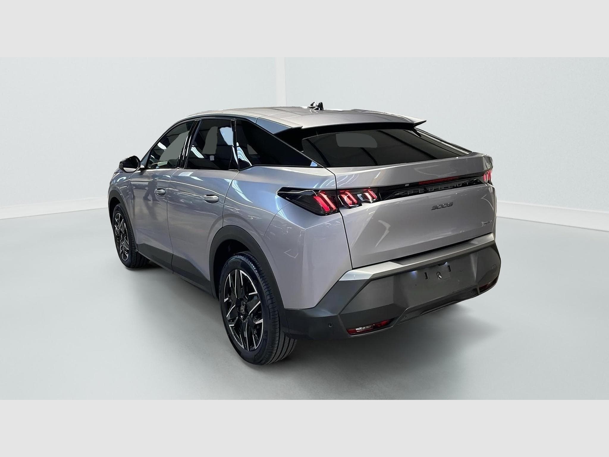 Peugeot 3008 Hybrid 145 e-DCS6 Allure (2025) - Photo 5