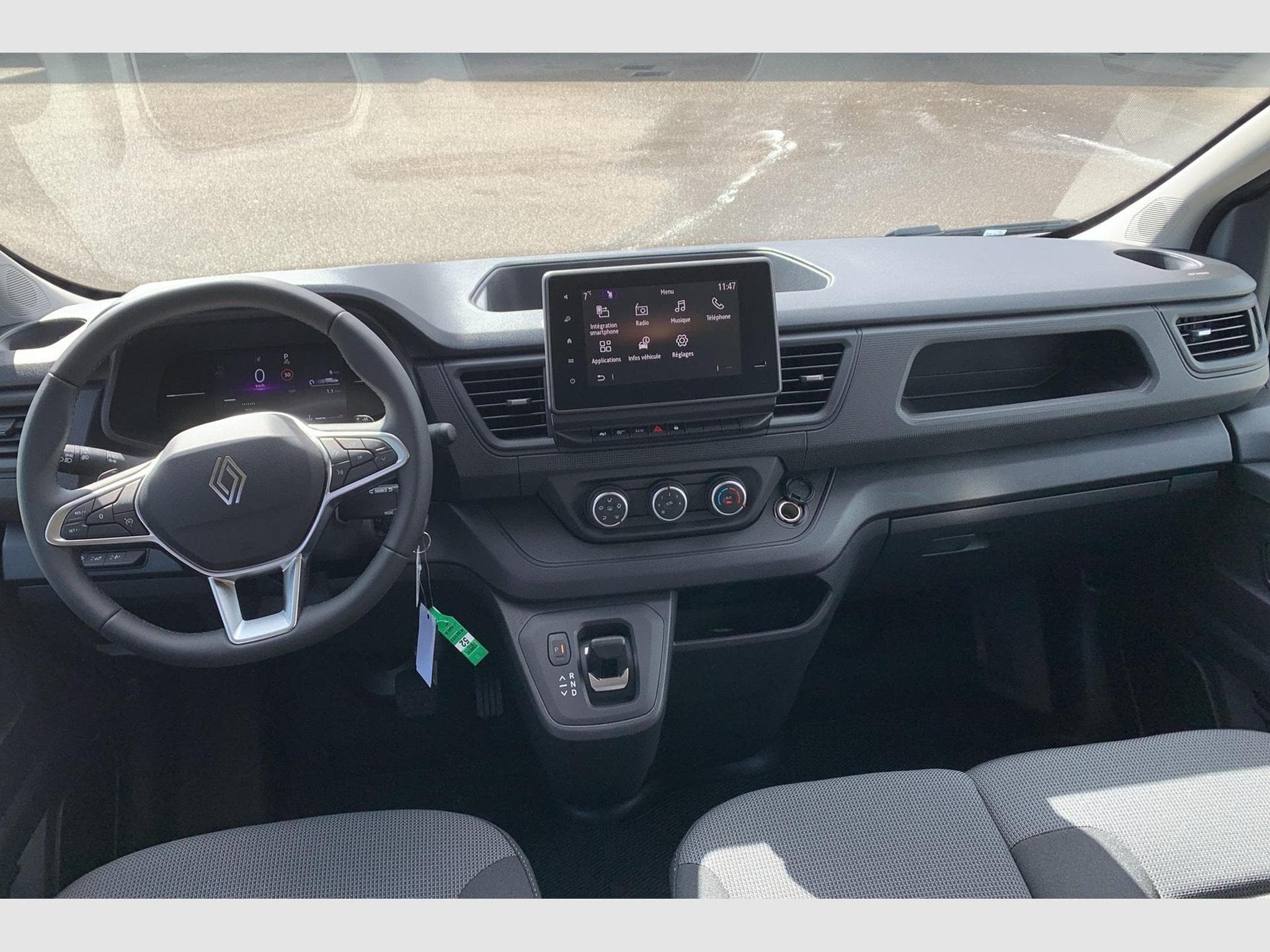 Renault TRAFIC CABINE APPROF L2H1 3T BLUE DCI 150 AUTO ADVANCE (2025) - Photo 12