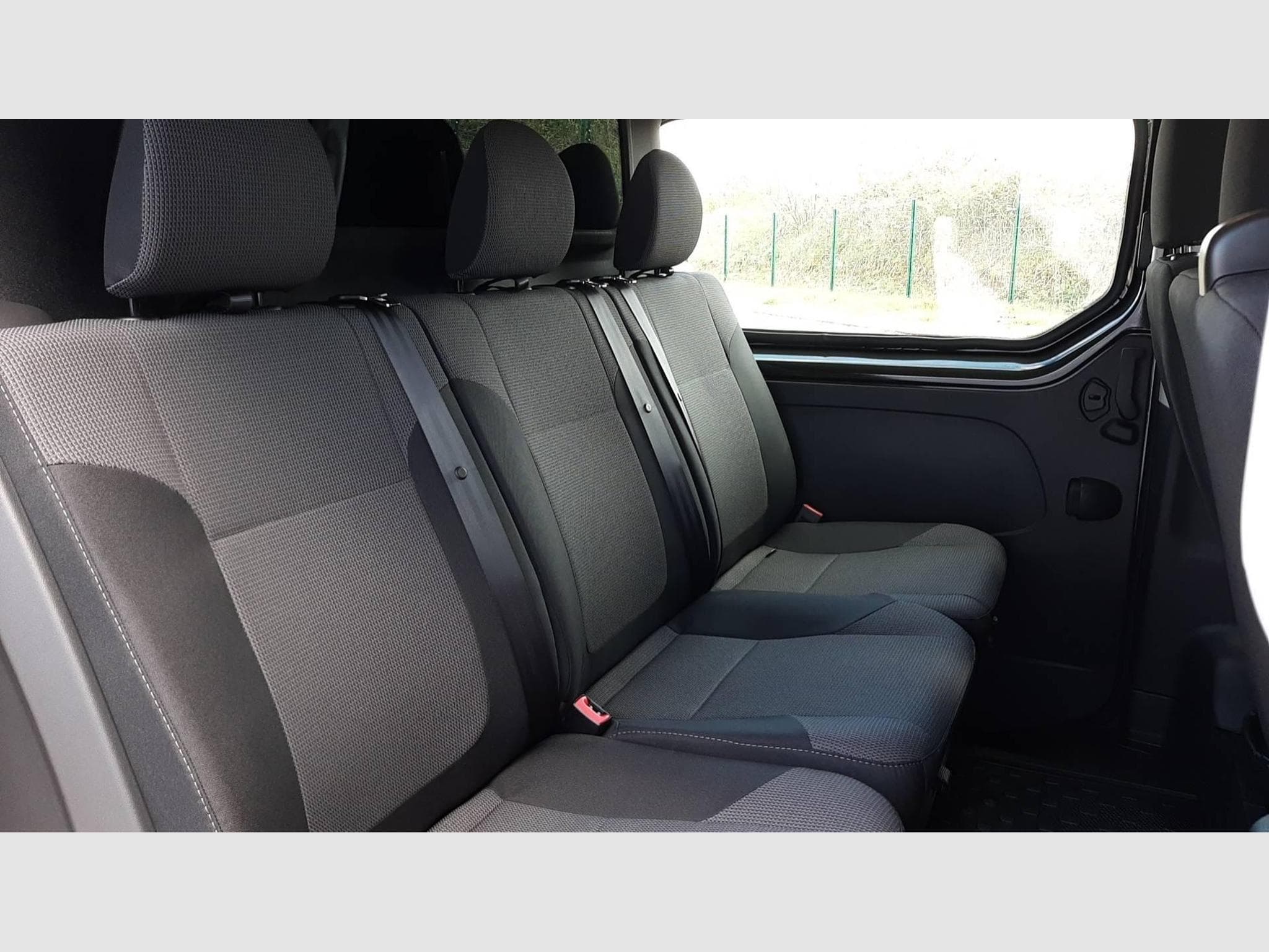 Renault TRAFIC CABINE APPROF L2H1 3T BLUE DCI 150 AUTO ADVANCE (2025) - Photo 10