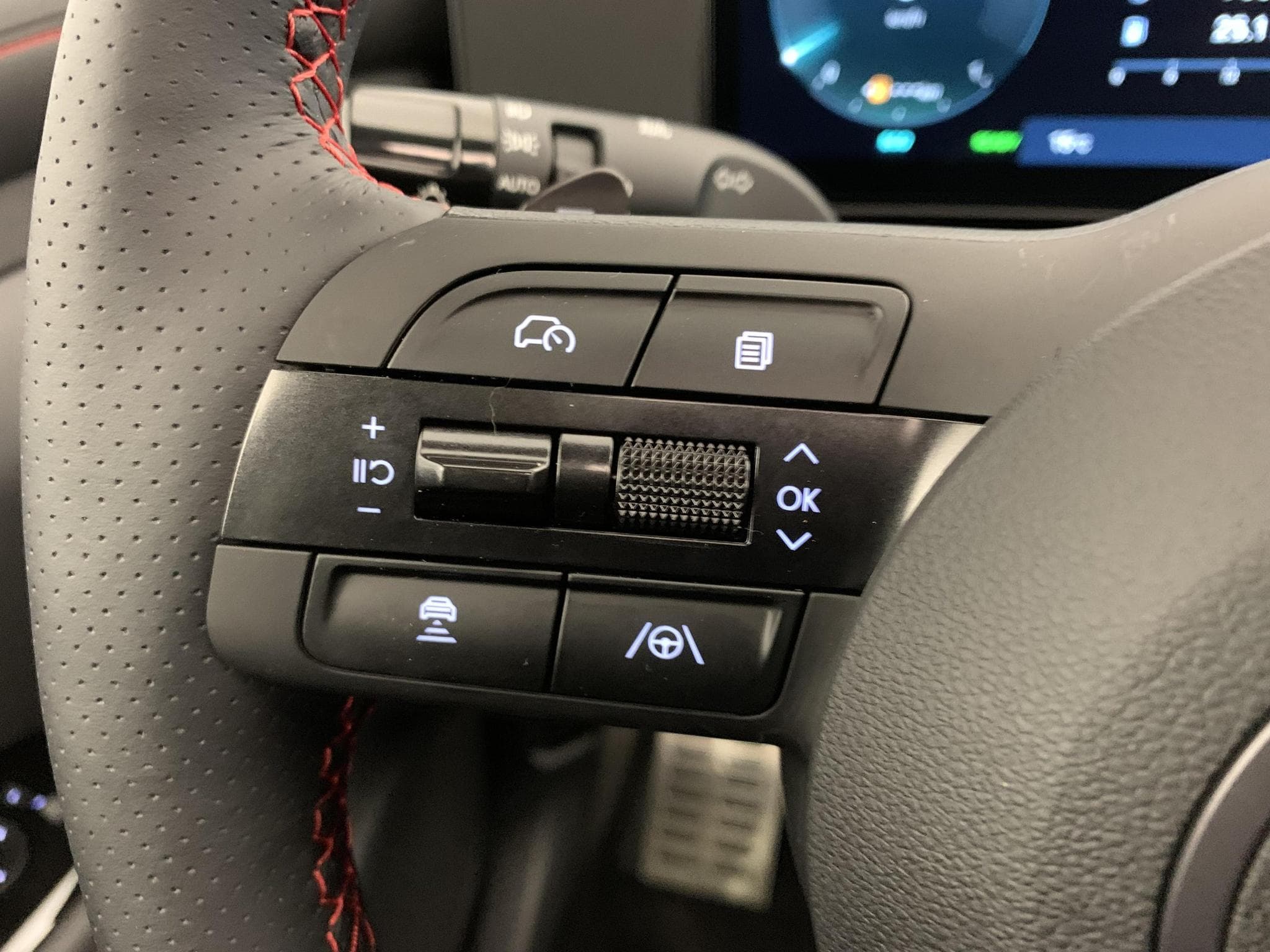 Hyundai Tucson 1.6 T-GDI 239 Hybrid BVA6 N Line Executive (2026) - Photo 15