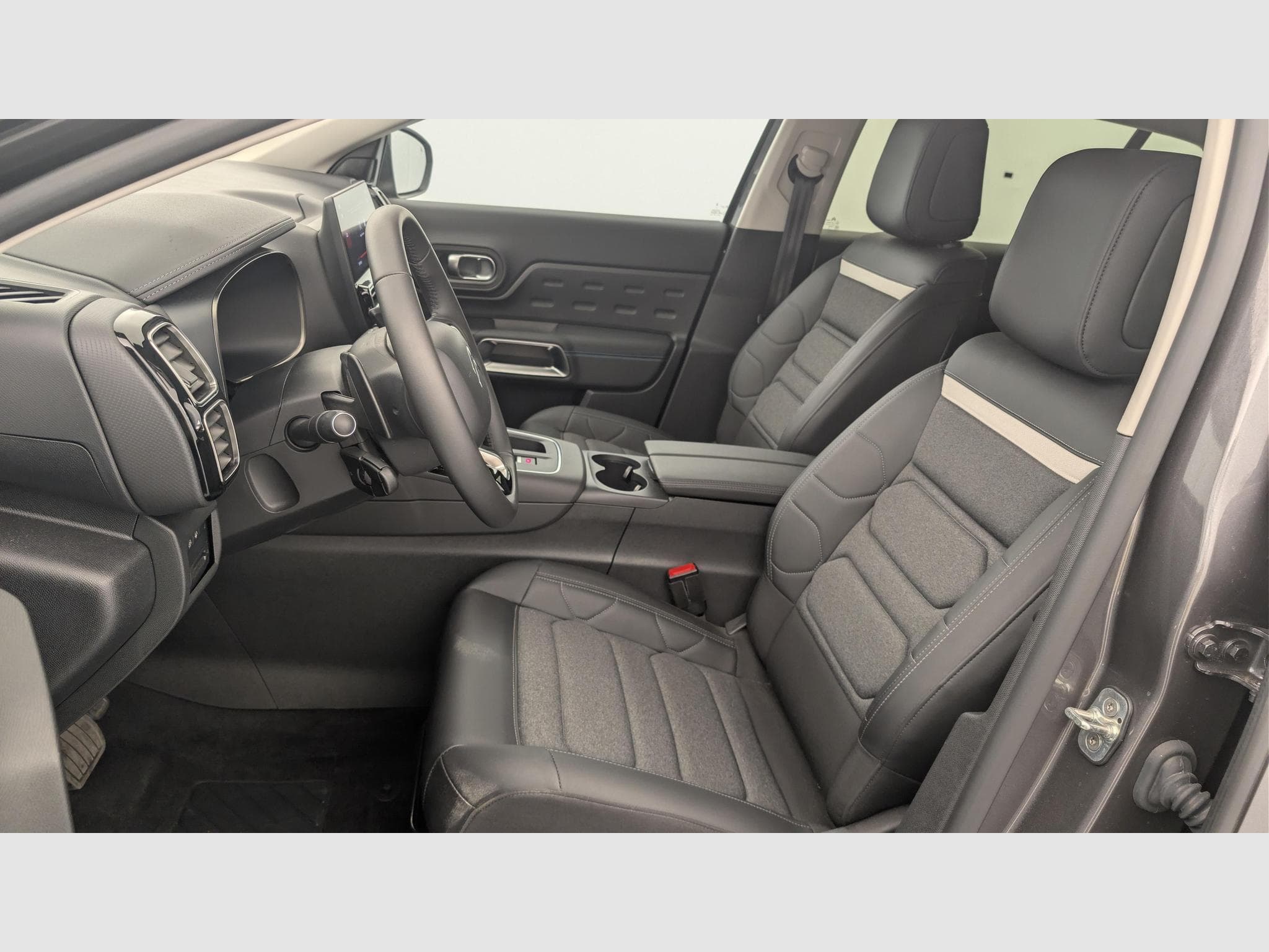 CitroëN C5 Aircross Hybride 145 e-DCS6 Max (2025) - Photo 16