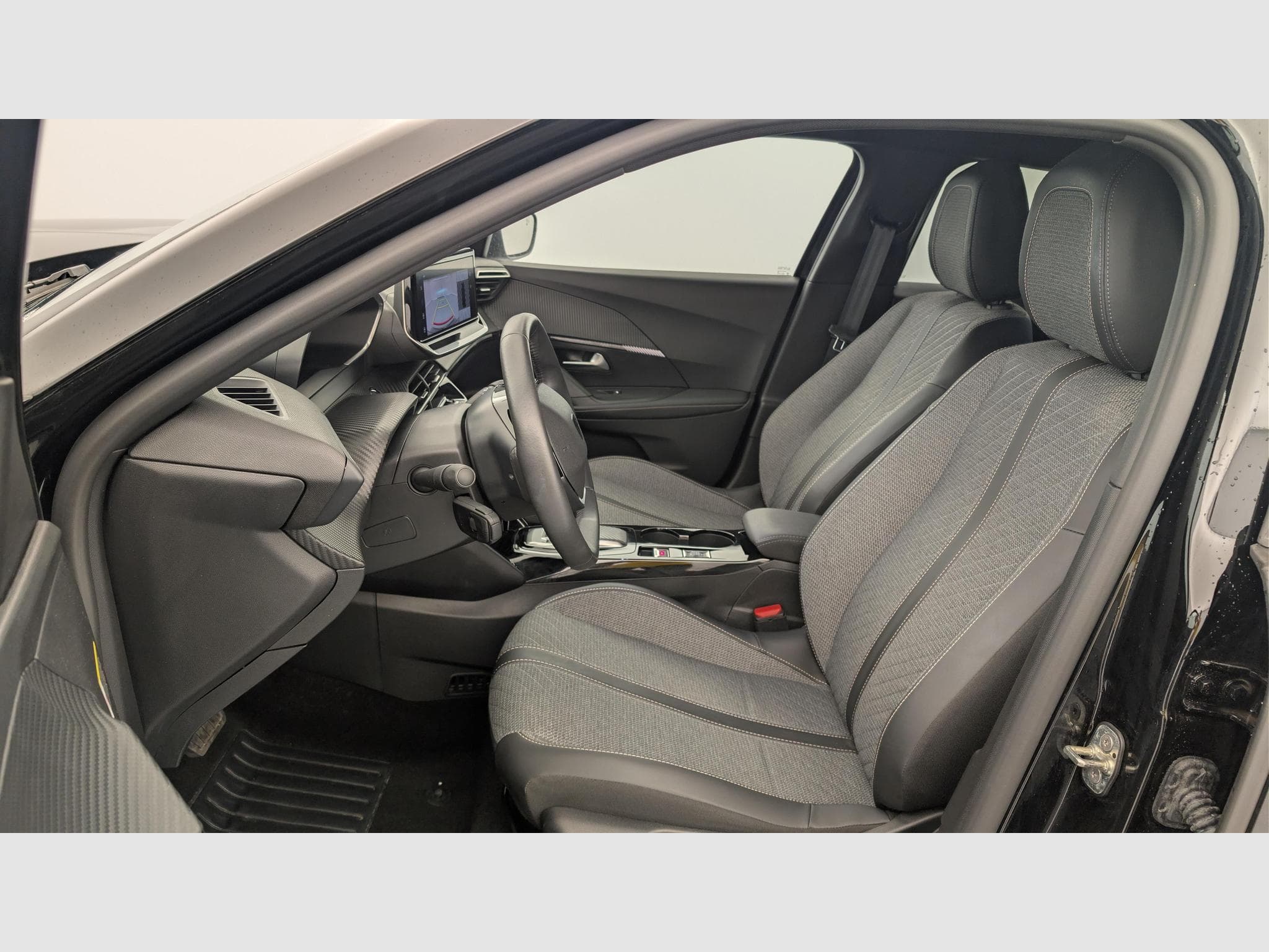 Peugeot 2008 ELECTRIQUE 50 kWh 136 ch Allure (2025) - Photo 16