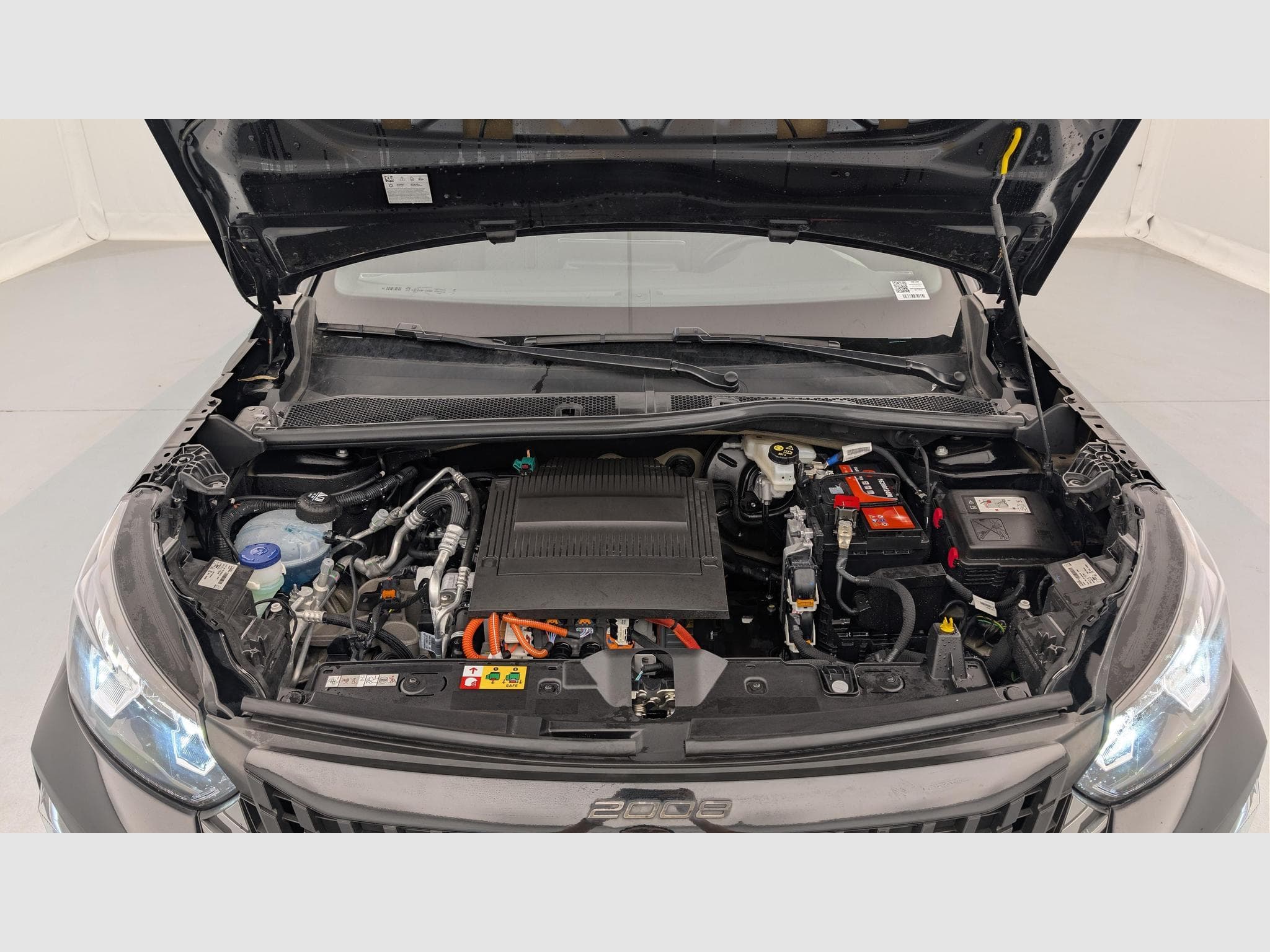 Peugeot 2008 ELECTRIQUE 50 kWh 136 ch Allure (2025) - Photo 20