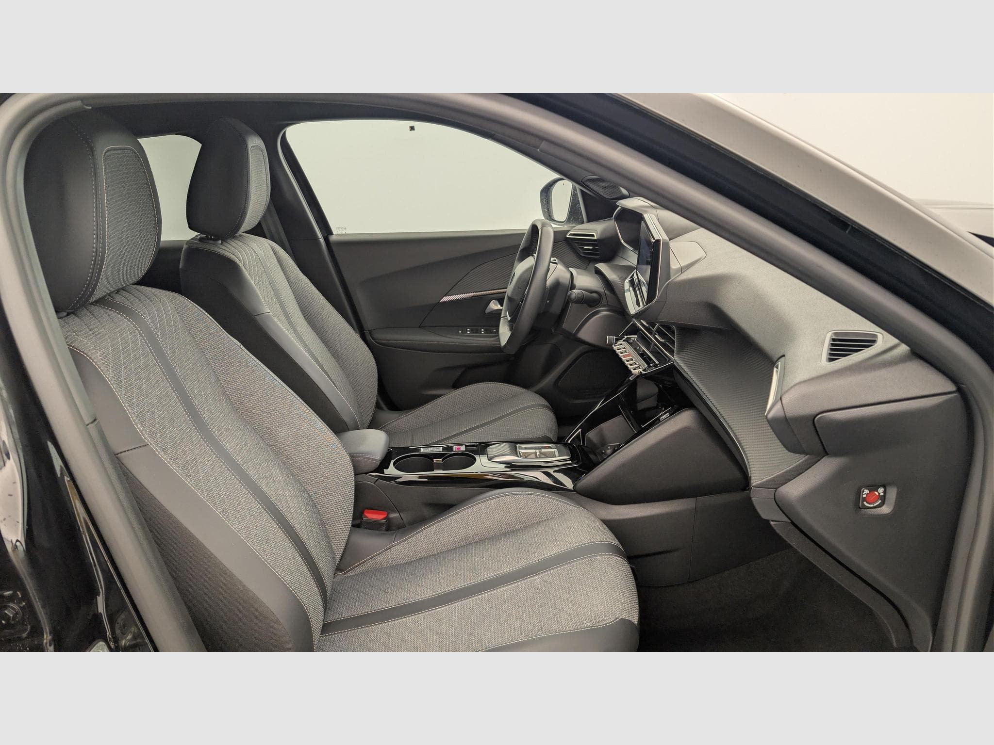 Peugeot 2008 ELECTRIQUE 50 kWh 136 ch Allure (2025) - Photo 9