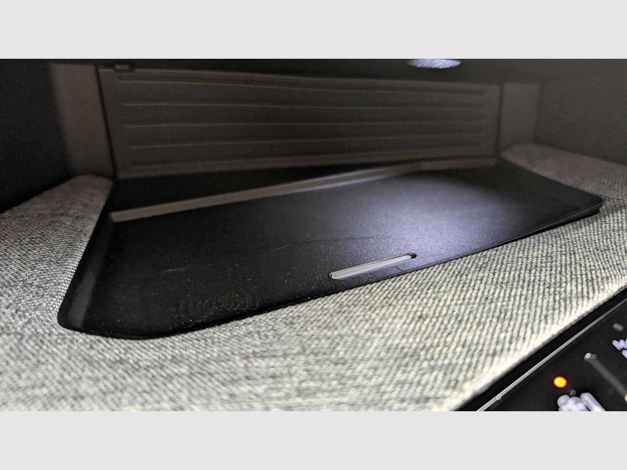 Peugeot 5008 HYBRID 145 CH E-DCS6 ALLURE (2025) - Photo 20