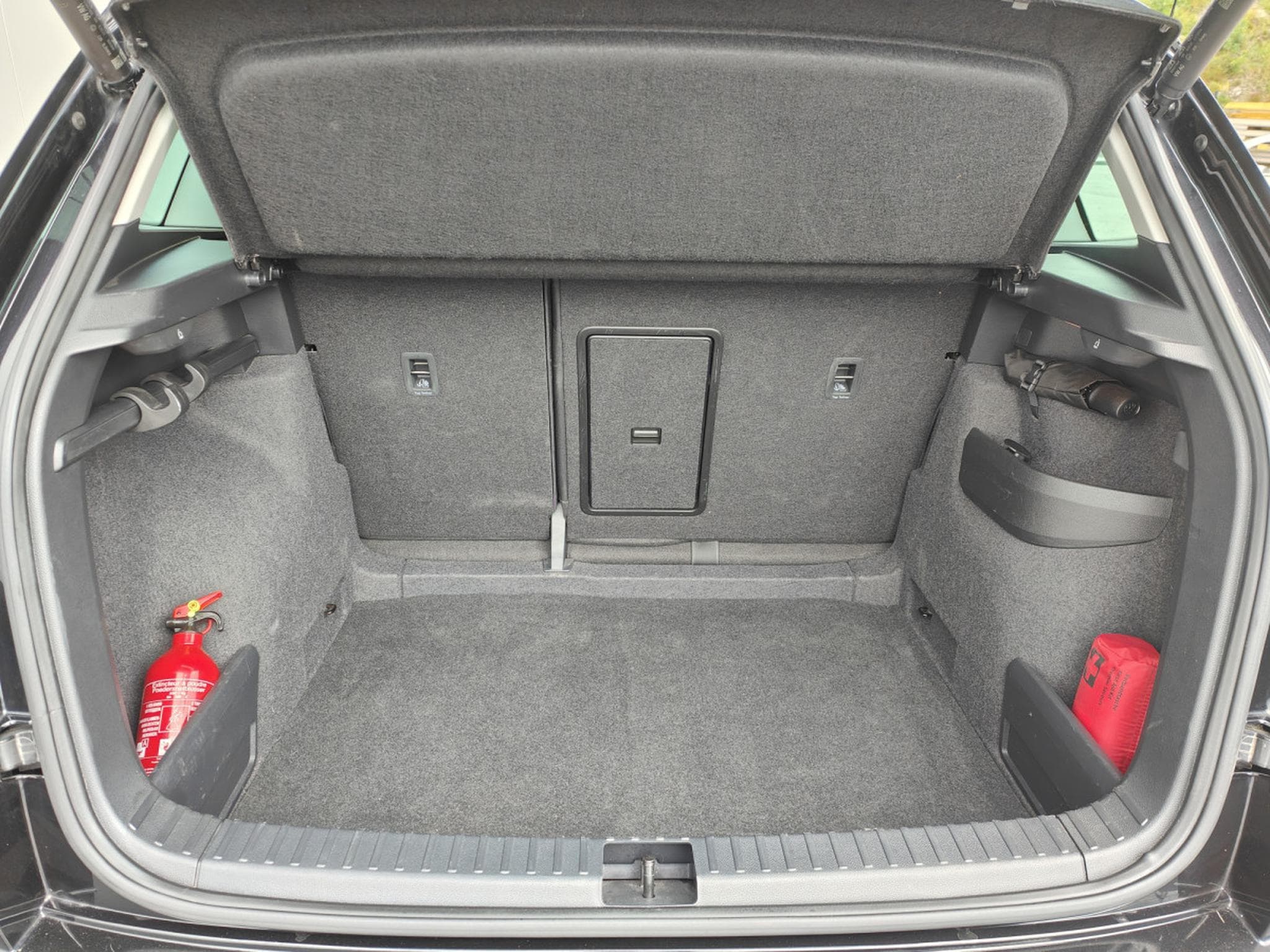 Skoda Karoq 2.0 TDI DSG CARPLAY GPS CAMERA ATTELAGE (2023) - Foto 9