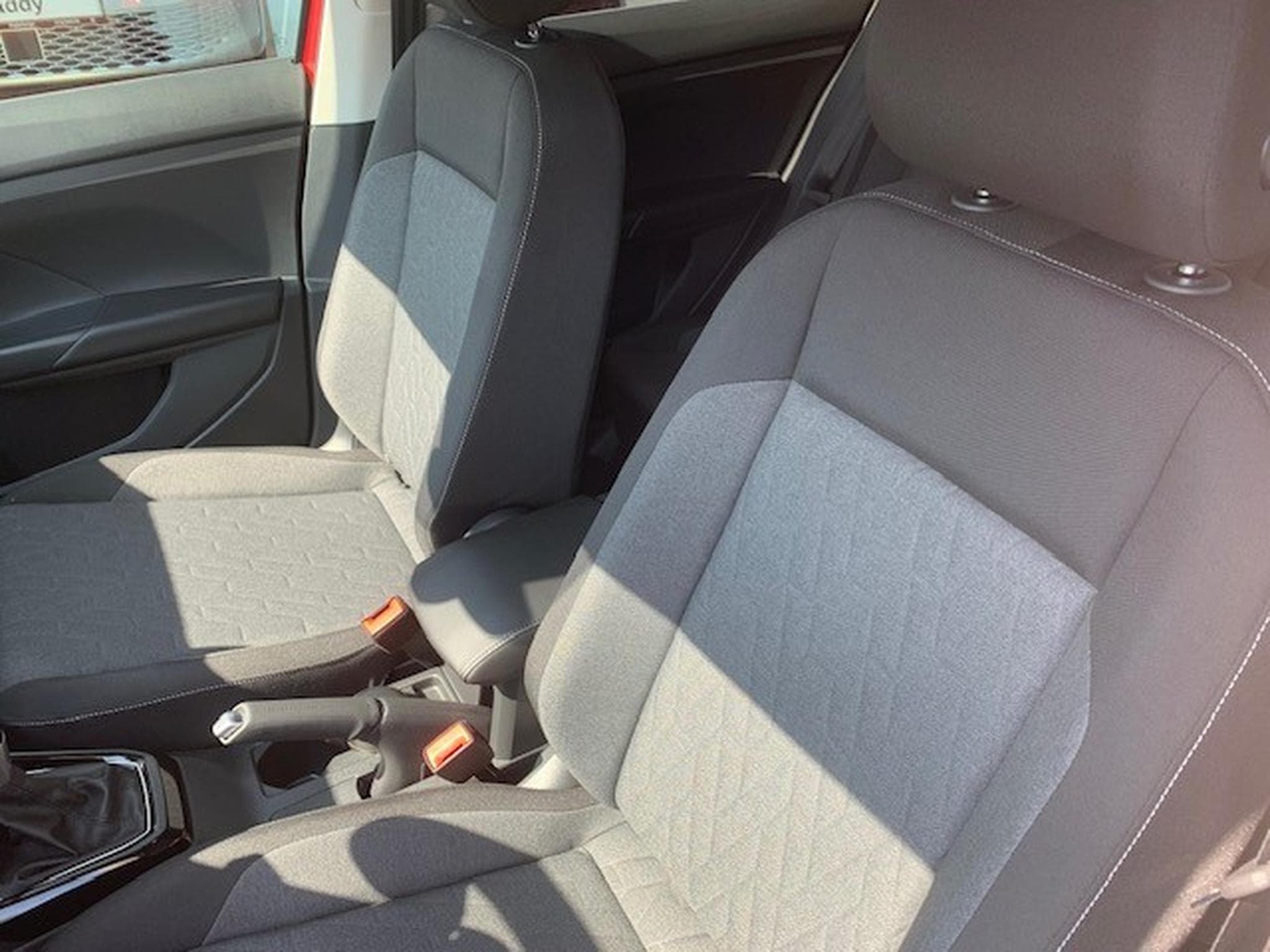 VW T-Cross LIFE 1.0TSI 116CV DSG7 (2026) - Foto 2