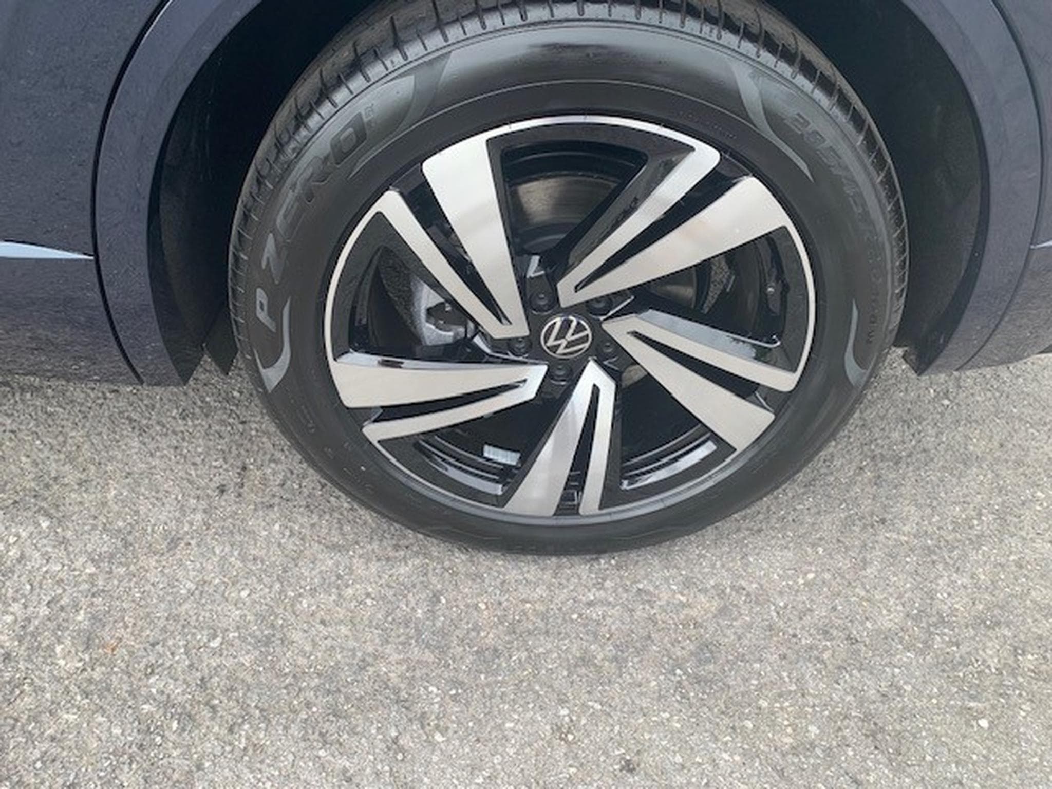VW Touareg R-LINE BLACK STYLE 3.0TDI V6 286CV 4MOTION AUT.8 (2026) - Foto 4
