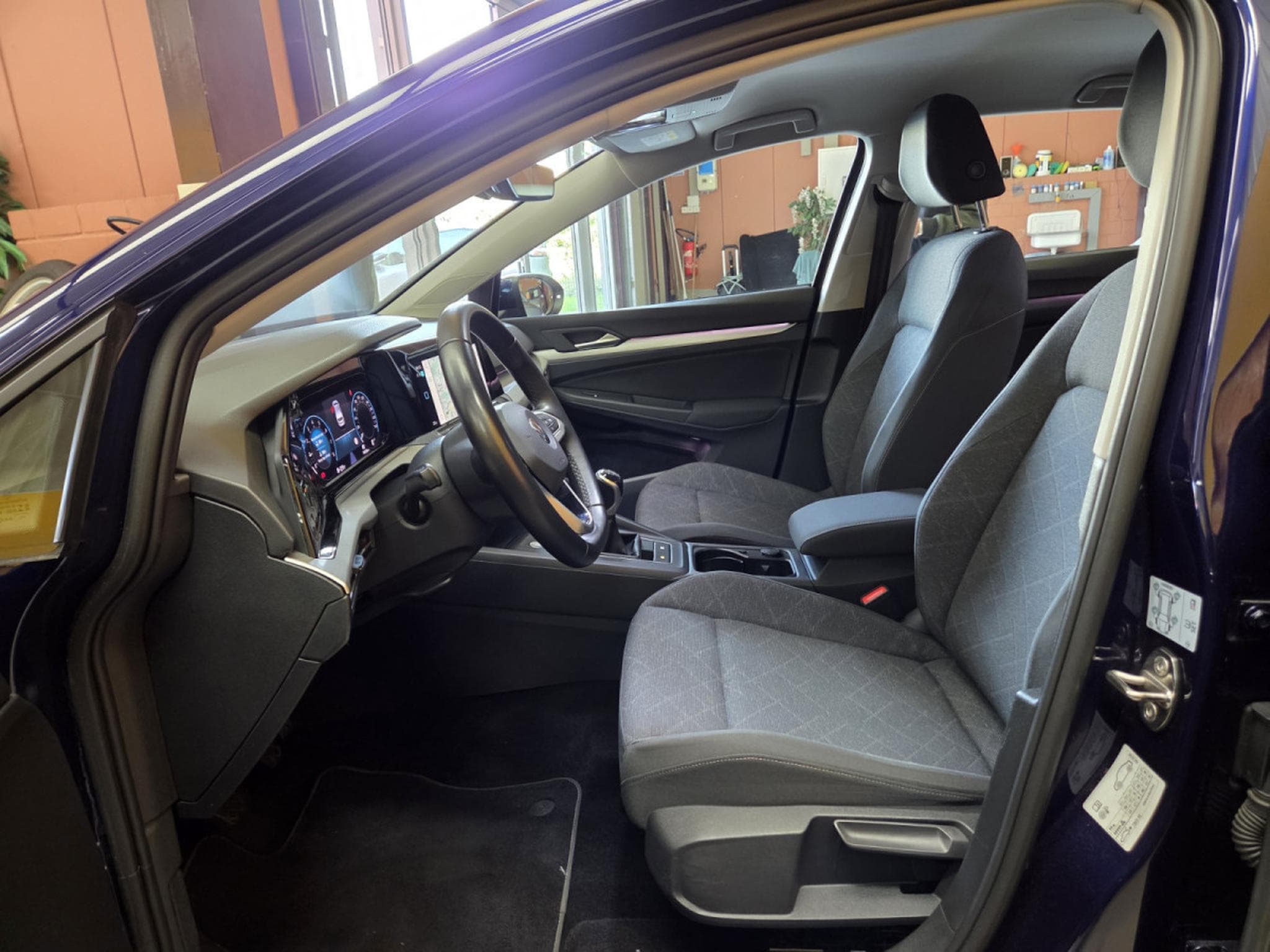 VW Golf 1.0TSI 110CV LIFE (2022) - Foto 7