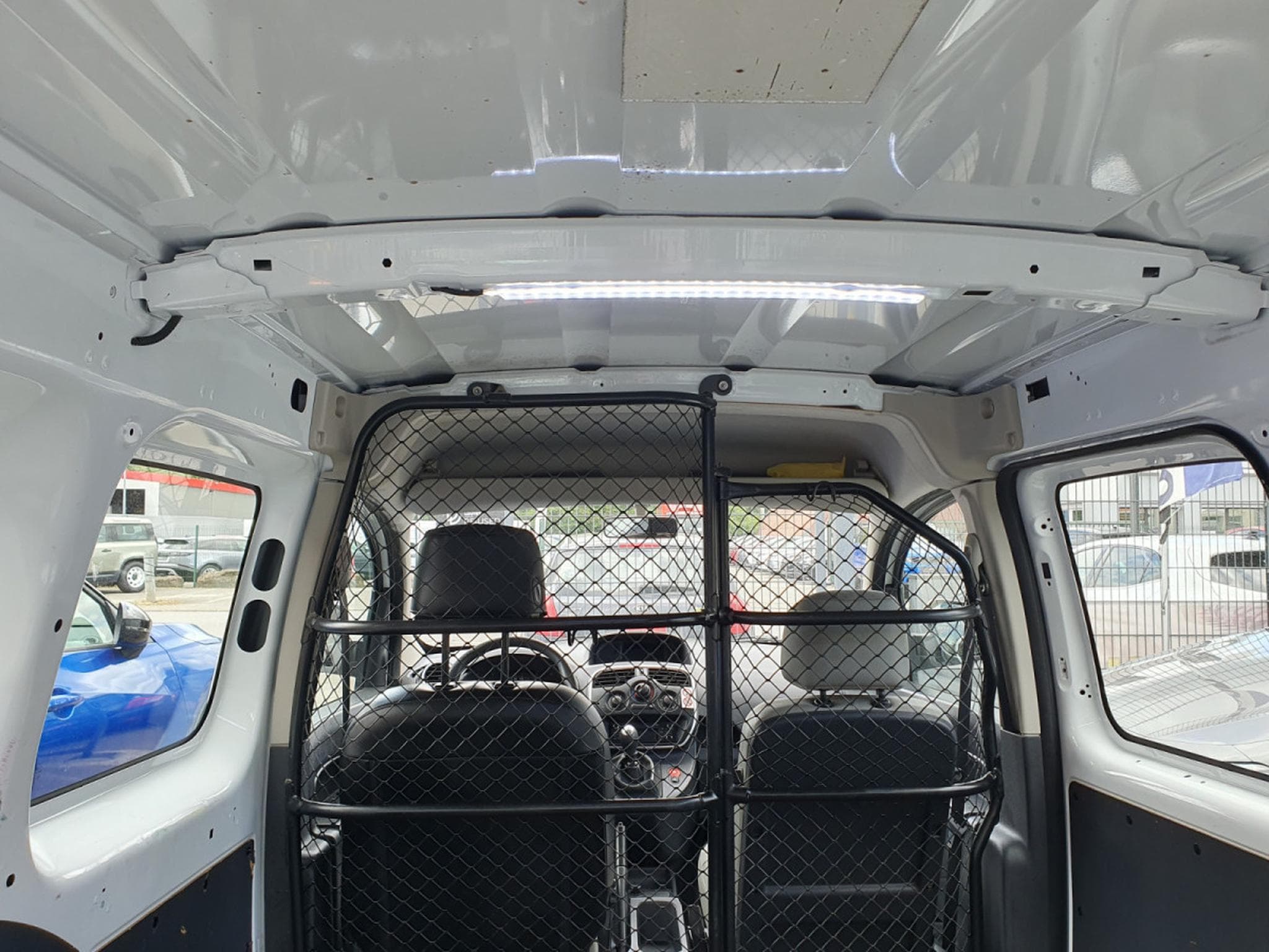 Renault Kangoo EXPRESS MAXI BLUE CONFORT 95CV (2020) - Foto 18