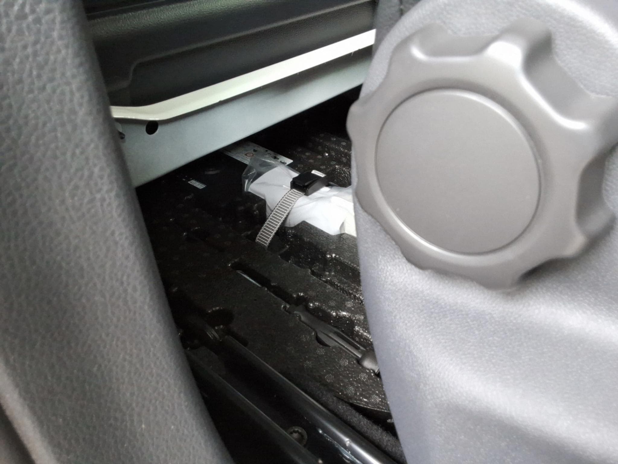 VW Caddy Cargo Maxi (2025) - Photo 12