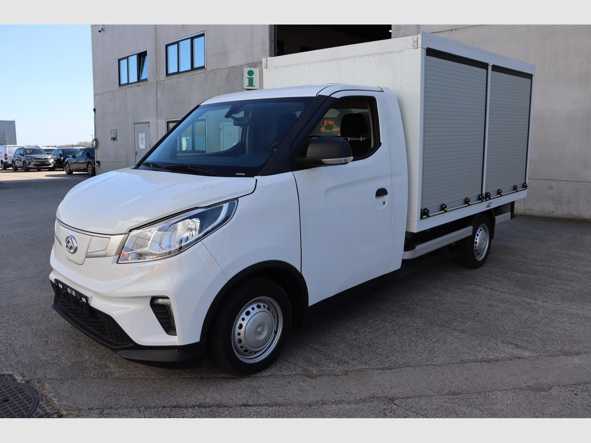 Maxus eDeliver 3 Long Wheel Base (2025) - Photo 3