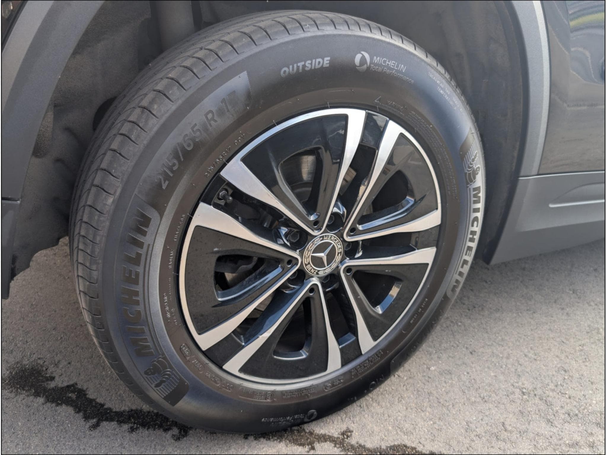 Mercedes GLA 200 163CV 7G-TRONIC * GARANTIE CONSTRUCTEUR * (2023) - Photo 12
