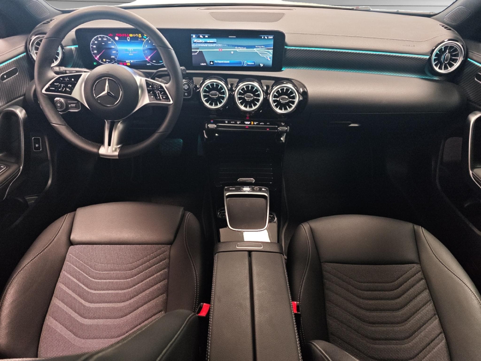 Mercedes CLA 200 Shooting Brake Shooting Brake SB Advanced (2025) - Photo 13