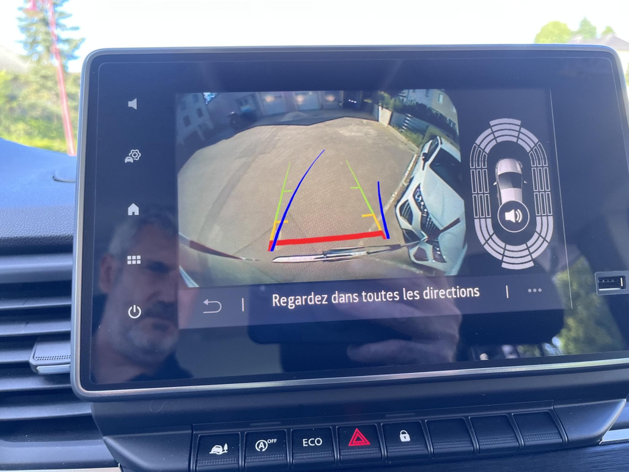 Nissan Primastar 2.0dci 110 Kombi L2H1 3,0t Navi Camera Carplay 9 places (2025) - Photo 18