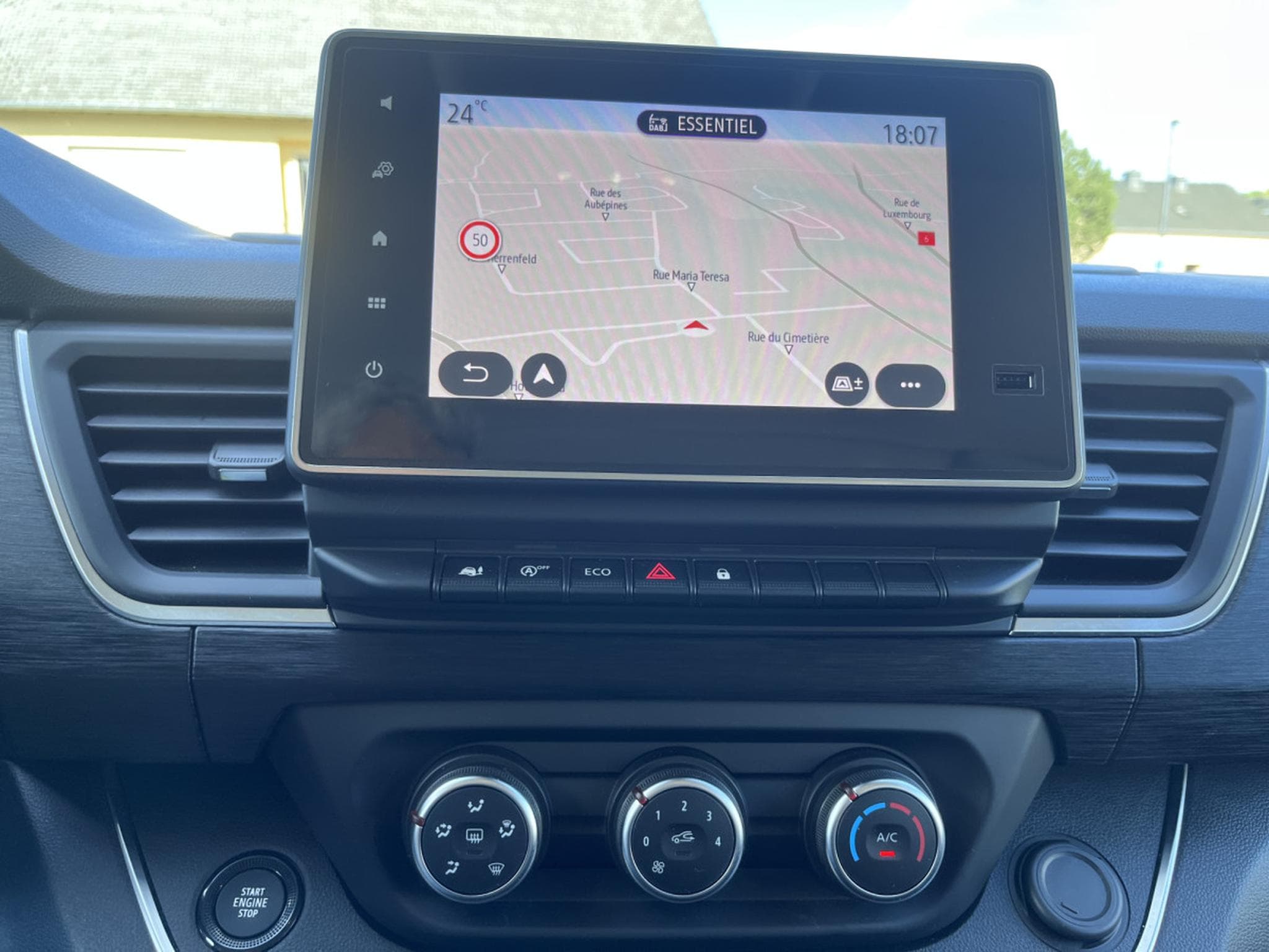 Nissan Primastar 2.0dci 110 Kombi L2H1 3,0t Navi Camera Carplay 9 places (2025) - Photo 21