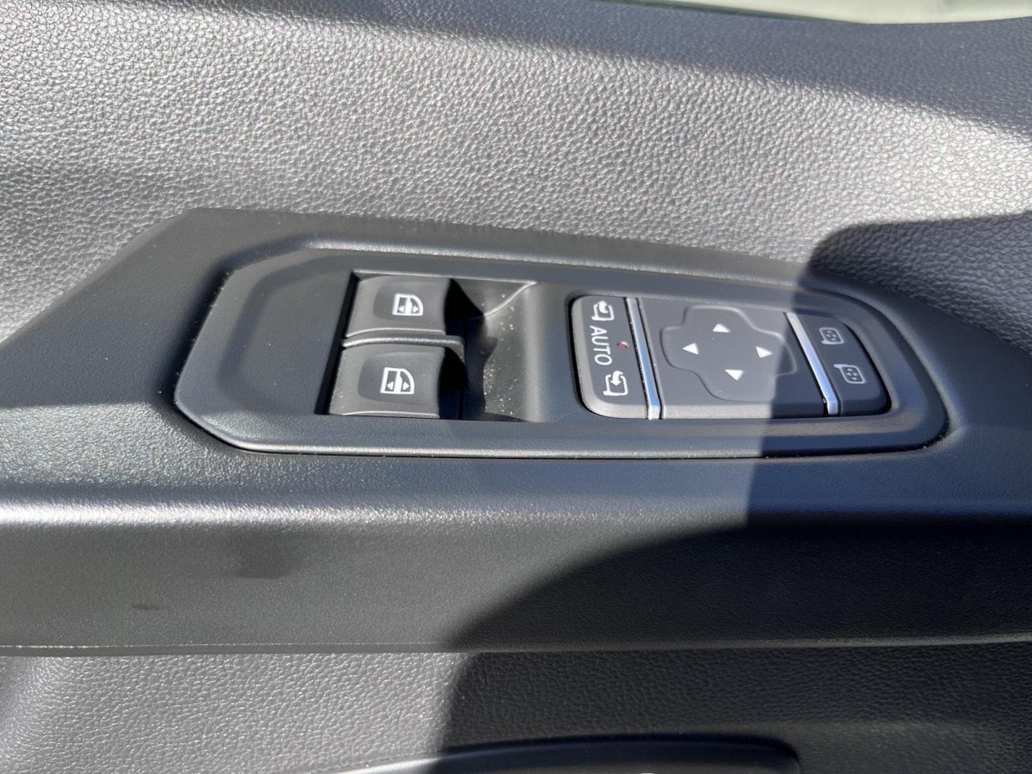 Nissan Primastar 2.0dci 110 Kombi L2H1 3,0t Navi Camera Carplay 9 places (2025) - Photo 22
