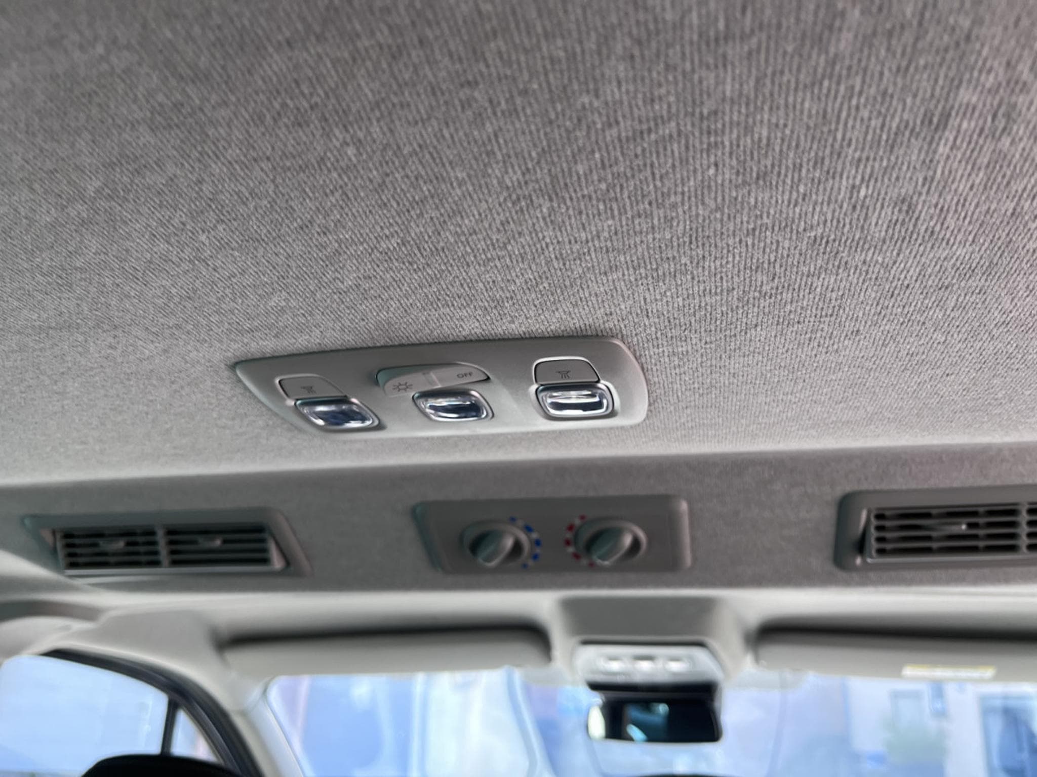 Nissan Primastar 2.0dci 110 Kombi L2H1 3,0t Navi Camera Carplay 9 places (2025) - Photo 24