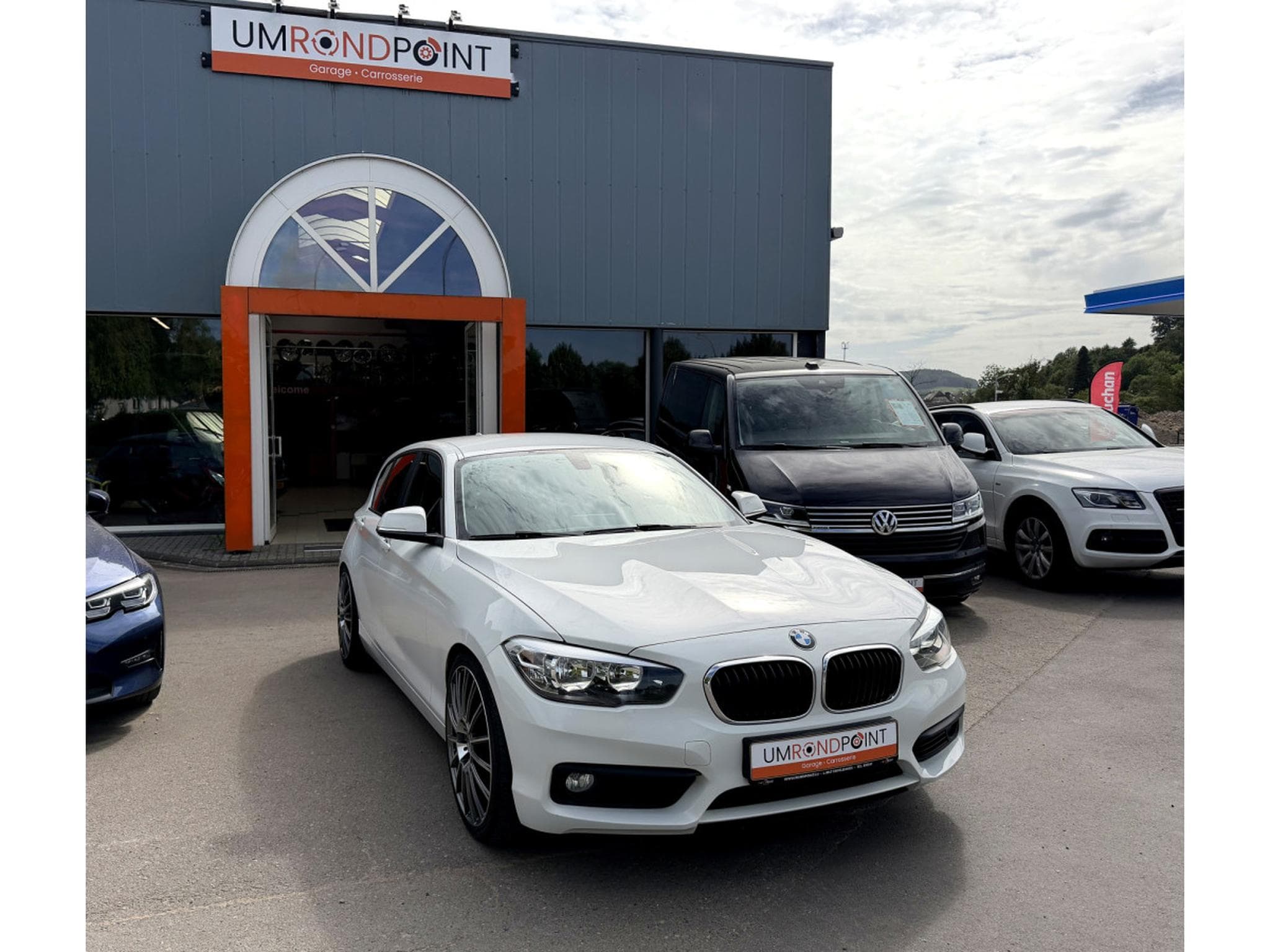 BMW 118 i Advantage Clime, Radar de recul, Sièges chauffants, 2e mai (2017) - Photo 1