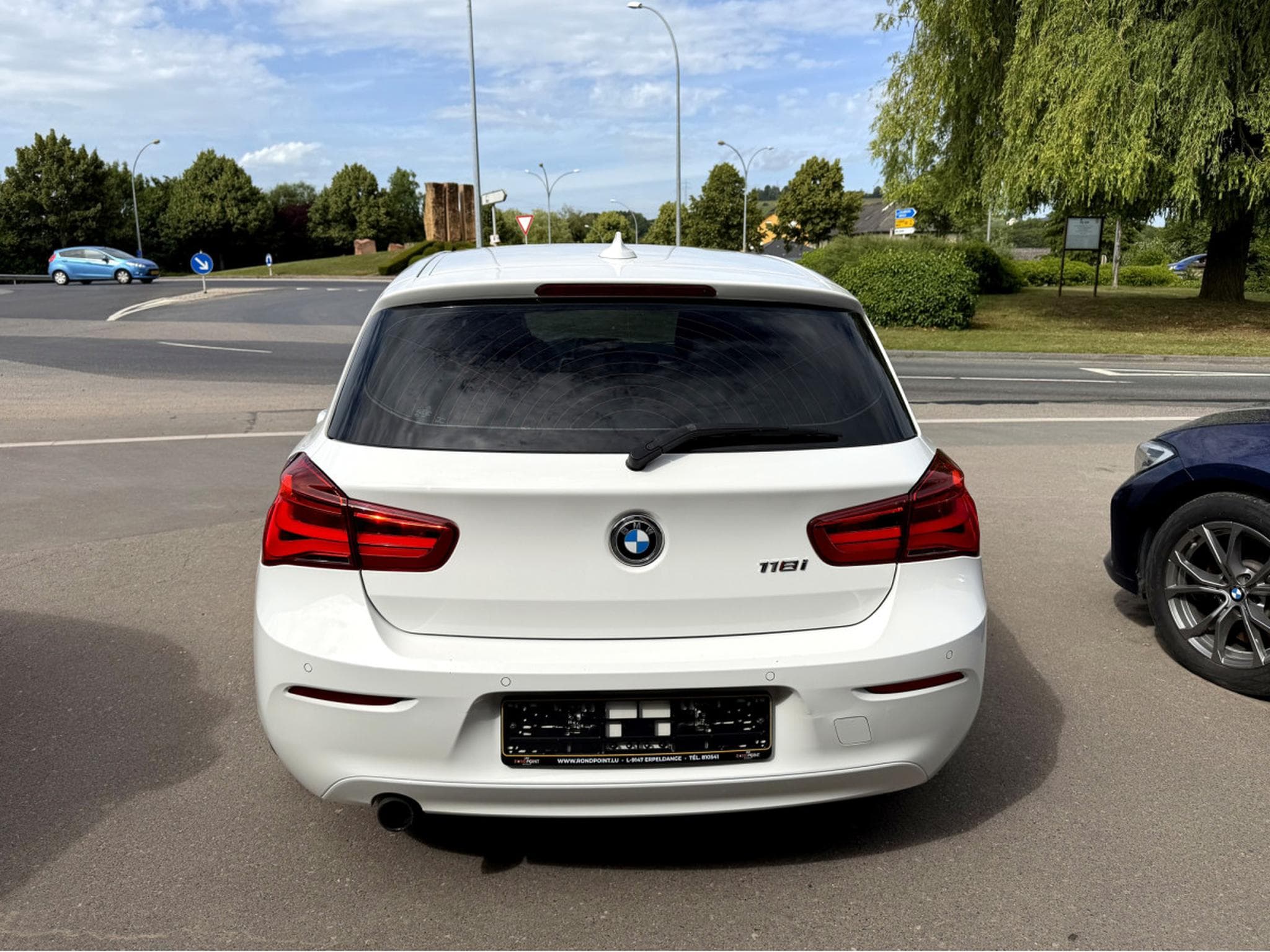 BMW 118 i Advantage Clime, Radar de recul, Sièges chauffants, 2e mai (2017) - Photo 7