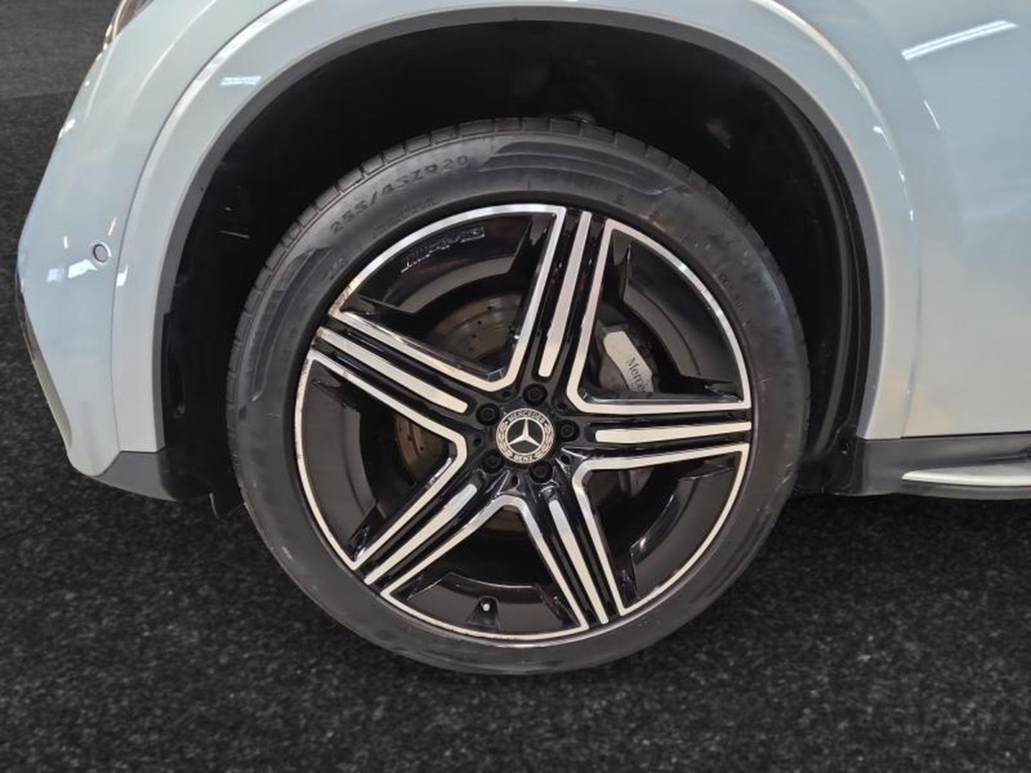 Mercedes GLC 300 300 DE 4MATIC (2024) - Photo 9