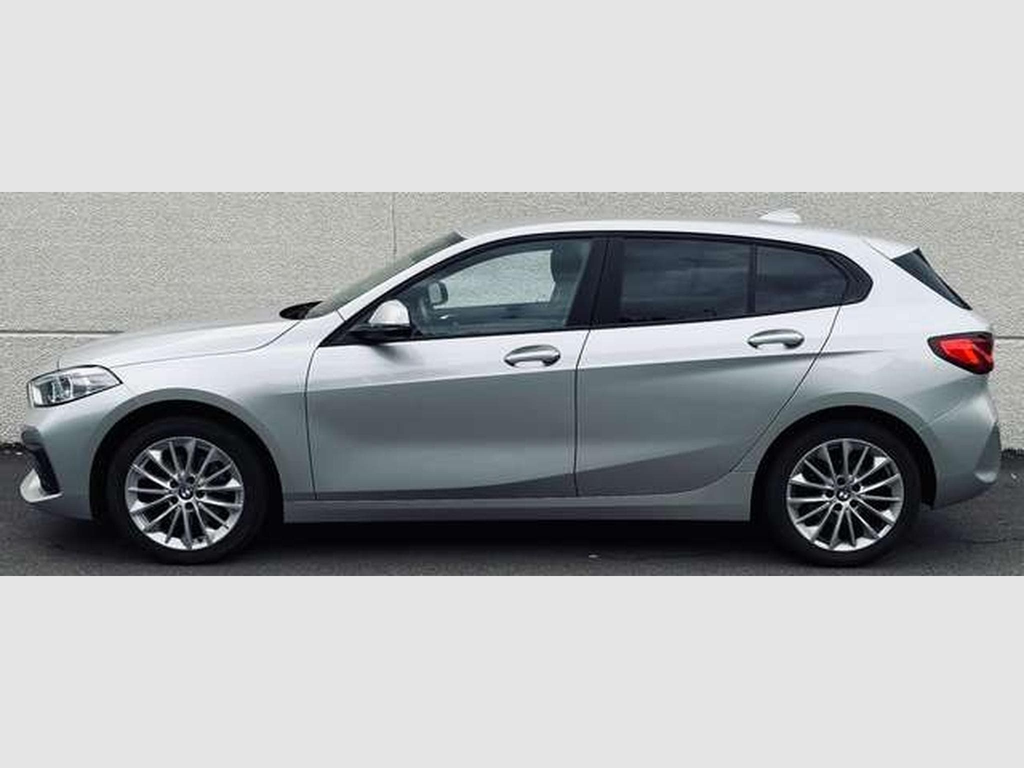 BMW 116 116 D // Révisée Et Garantie 12 Mois✅✅✅ (2021) - Photo 4