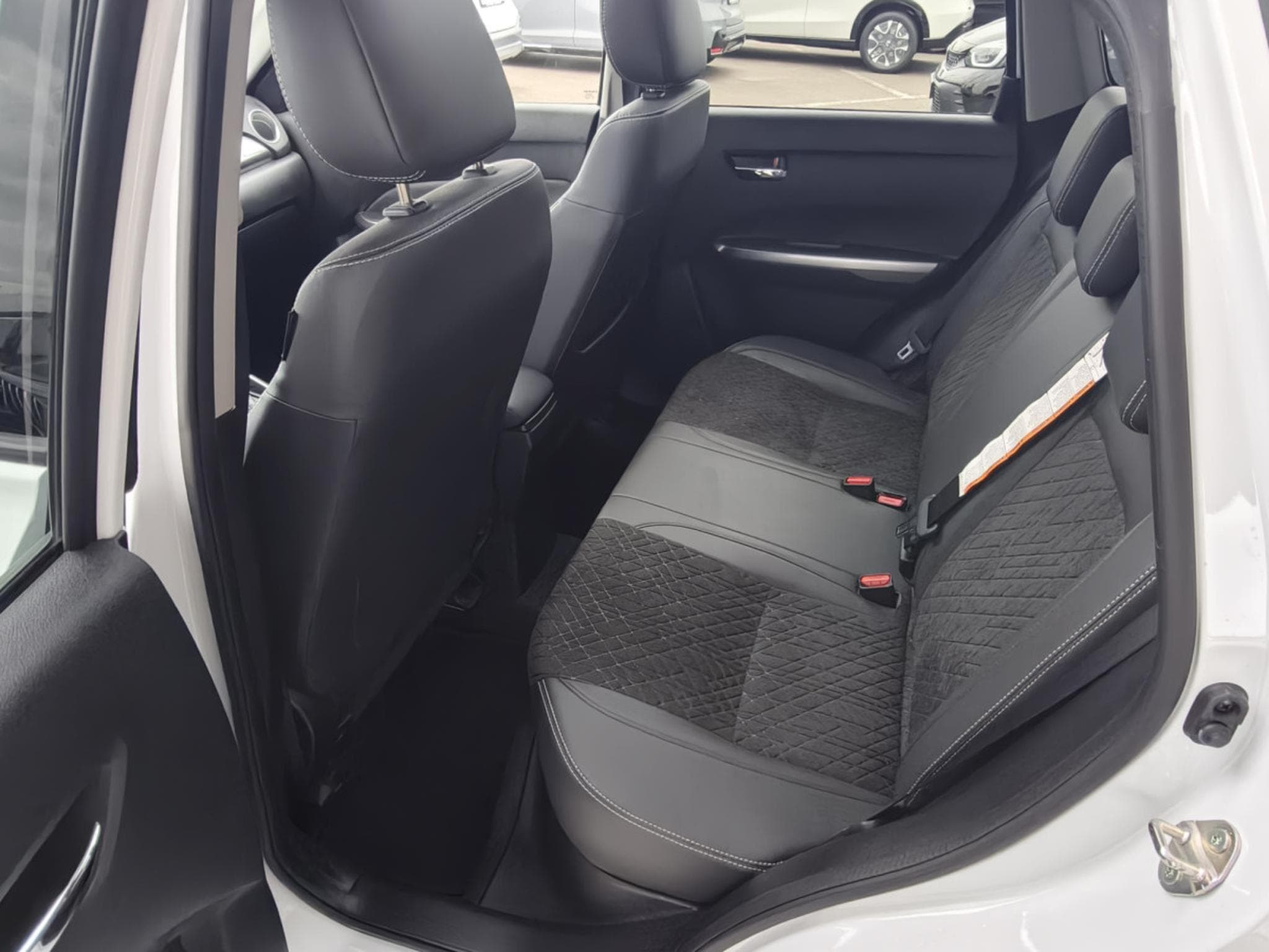 Suzuki Vitara 1.4 BOOSTERJET GLX AWD AUT (2020) - Foto 5